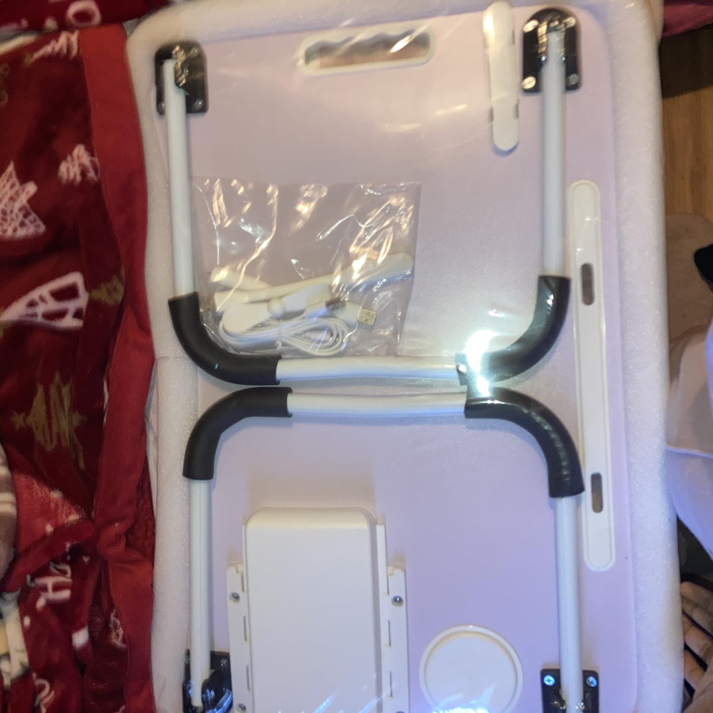 23.6 in Laptop Lap Desk, Foldable Laptop Table Tray with 4 USB Ports, 1 USB Charging Cable, Storage Drawer, Cup Holder, Bed Desk Stand Lap Tray Portable Standing Table for Bed Couch Floor customer photo 2