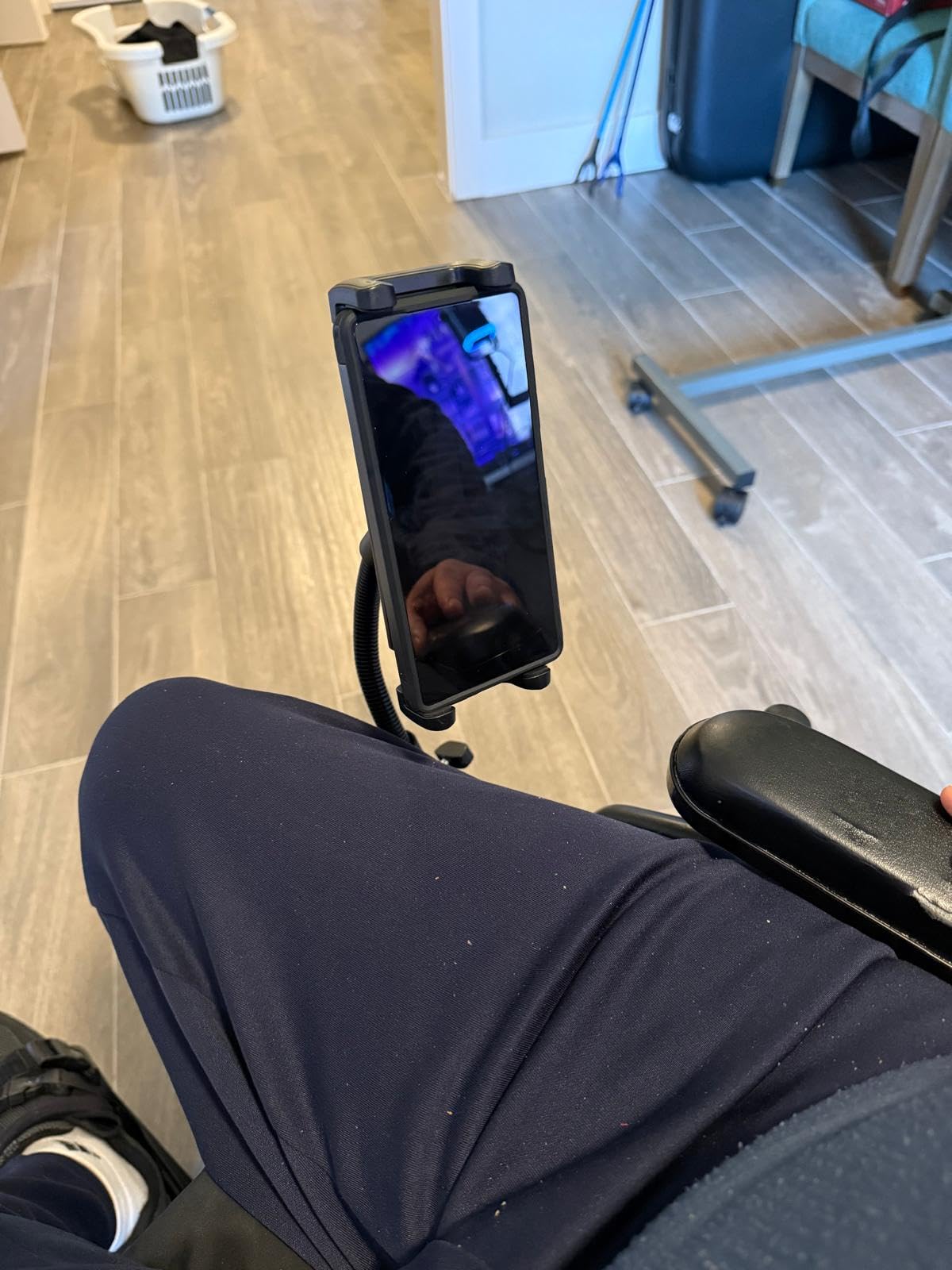 Charchendo Tablet Holder for Wheelchair Handle, Wheelchair Phone Tablet Mount with 9.45