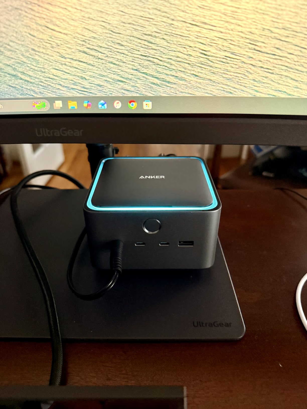 Anker Prime TB5 Docking Station, 14-in-1 Thunderbolt 5 Dock with 120Gbps Max Transfer, 140W Max Charging, Cooling System, Up to 8K, Dual Display customer photo 2