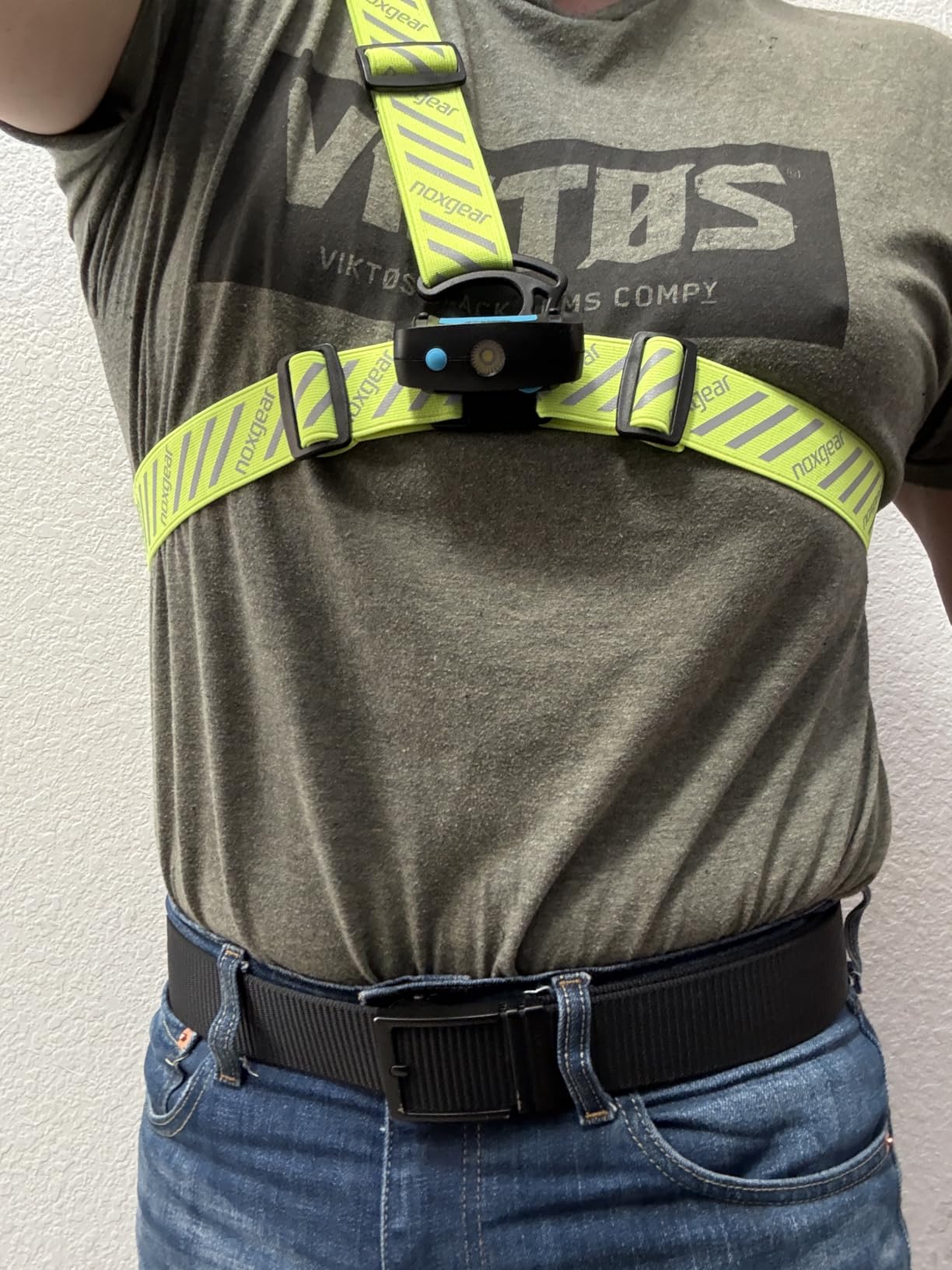 noxgear Ranger Chest Light - Super Bright 500 Lumen Reflective Running Vest, USB-C Rechargeable, Adjustable Fit, Waterproof Running Light with Detachable Flashlight customer photo 1