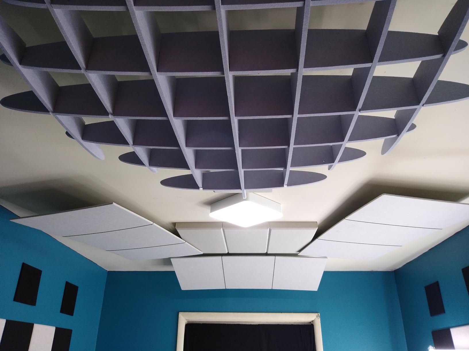 VIVO Acoustic Ceiling Waffle Panel, Hexagonal Hanging Sound Absorber, Modern Noise Reduction Chandelier, Black, PP-CW01B customer photo 2