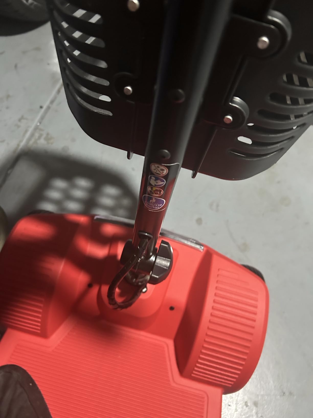 WayCare 15-25 Miles Long Range Mobility Scooter, Weight Capacity 300 LBS+ Powered Mobility Scooters for Seniors, Compact Duty Mobile for Travel with LED Headlight and Detachable Basket (Red) customer photo 1