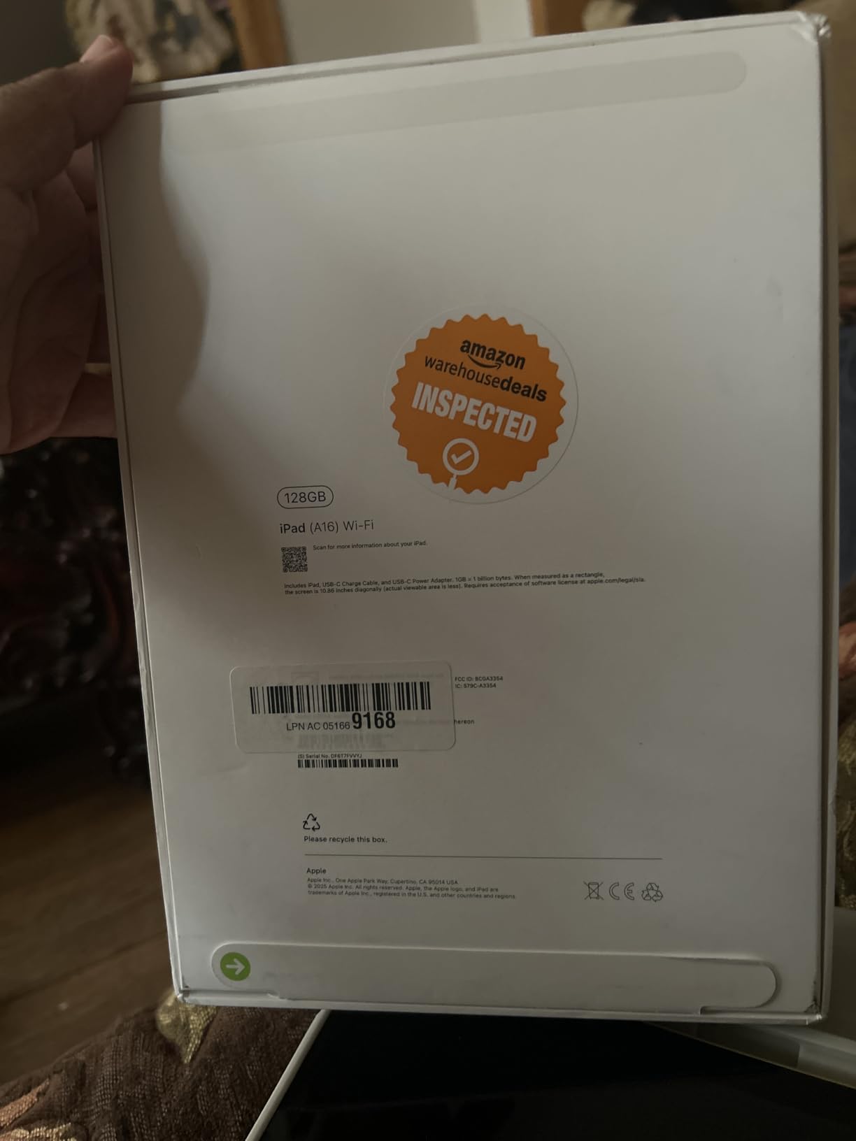 iPad 11-inch: A16 chip, 11-inch Model, Liquid Retina Display, 128GB, Wi-Fi 6, 12MP Front/12MP Back Camera, Touch ID, All-Day Battery Life customer photo 1