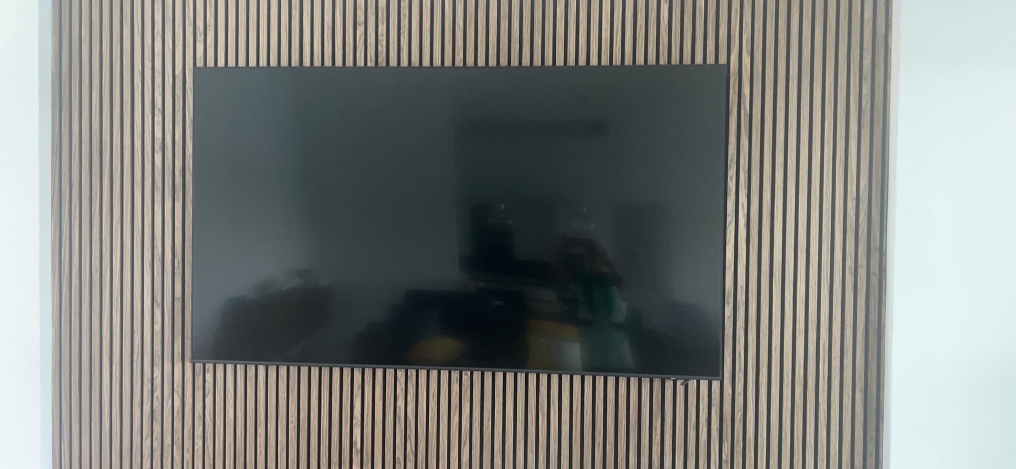 Trademark Soundproofing Mass Loaded Vinyl 1lb - MLV Soundproofing for Wall Sound Barrier - Sound Insulation - Made in USA (4' x 15' (60 sf)) customer photo 1