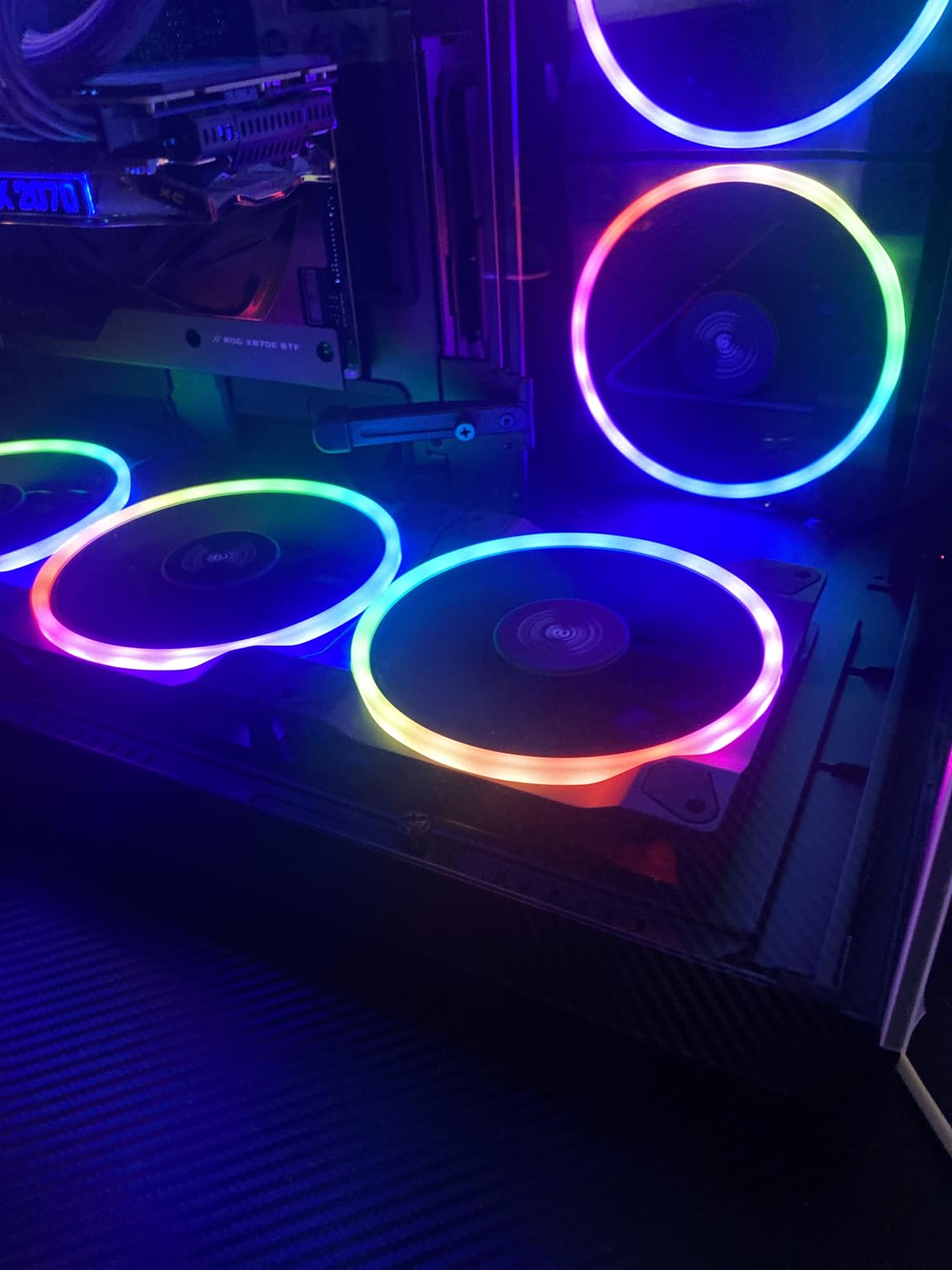 Light Wings 140mm PWM Reverse Black Fan, Silence-Optimized and Reversed Fan Blades, high Airflow, Ideal as Side or Bottom Intake, ARGB Lighting, 20 LEDs, Very Quiet Operation customer photo 1
