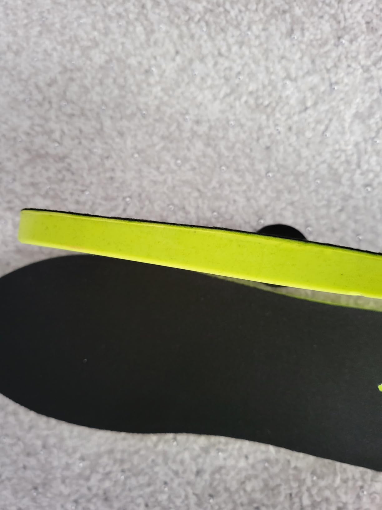 AirTag Shoe Insole - Comfortable & Secure AirTag Shoe Insert for Safety | Airtag Shoe Insole Kids, Elderly & Special Needs - Airtag Hidden Accessory (24-28cm / 9.45-11.0
