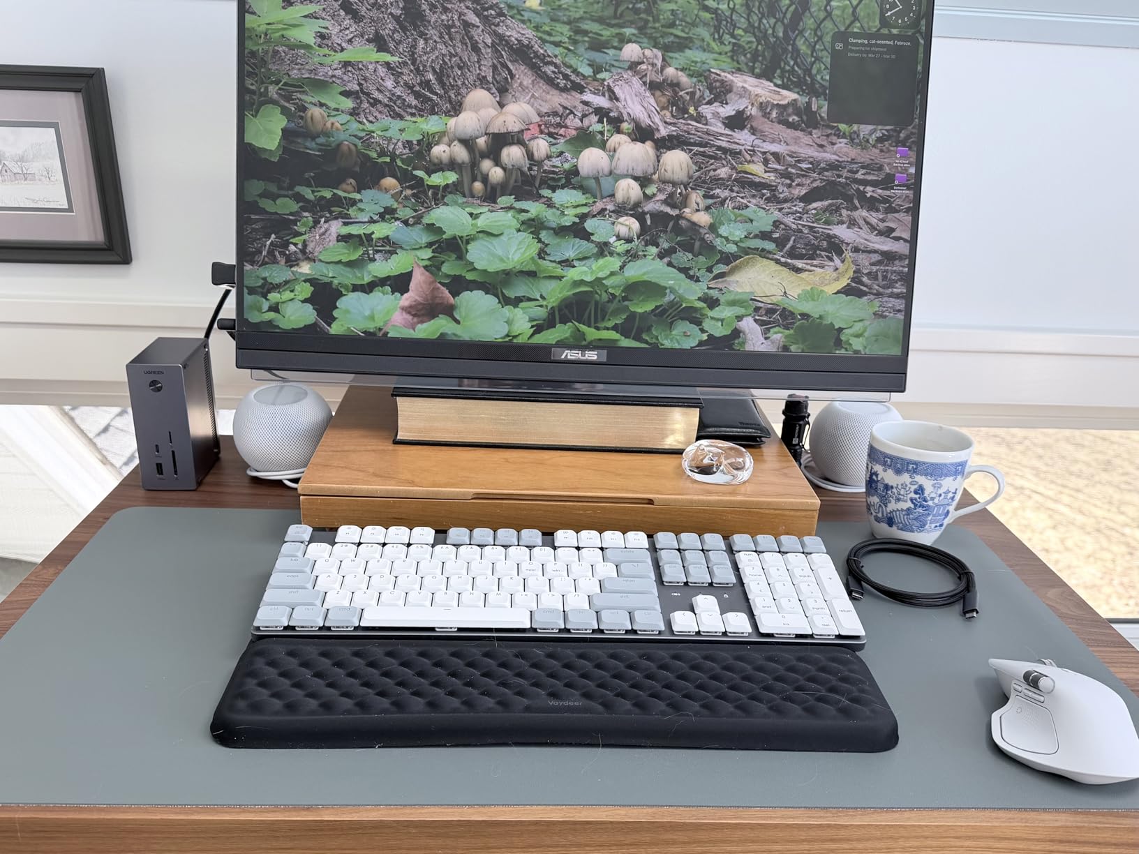 UGREEN Revodok NVMe Docking Station 10-in-1 USB-C Hub 4K@60Hz HDMI, M.2 NVMe SSD Enclosure, 10Gbps USB-C/A, 100W PD Charging, Gigabit Ethernet, SD/TF customer photo 1