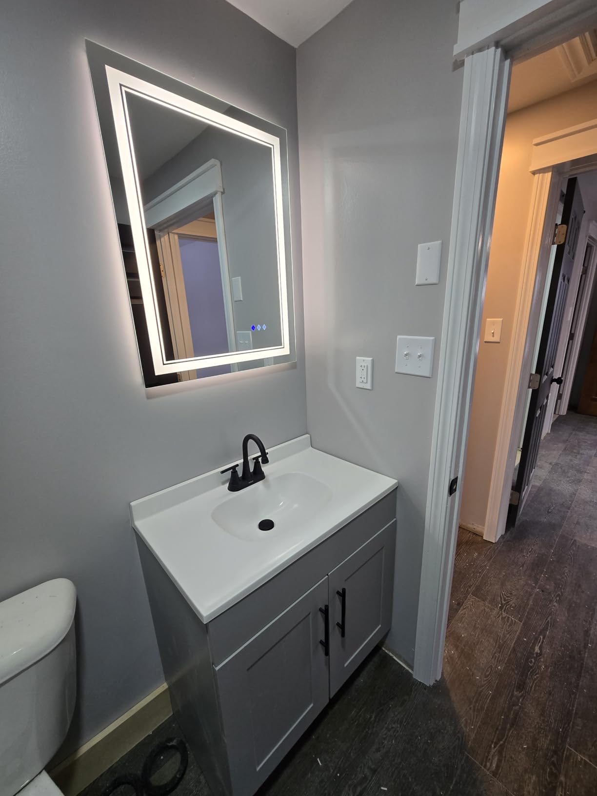 LED Bathroom Mirror, 24x32 Inch Gradient Front and Backlit LED Mirror for Bathroom, 3 Colors Dimmable CRI width=