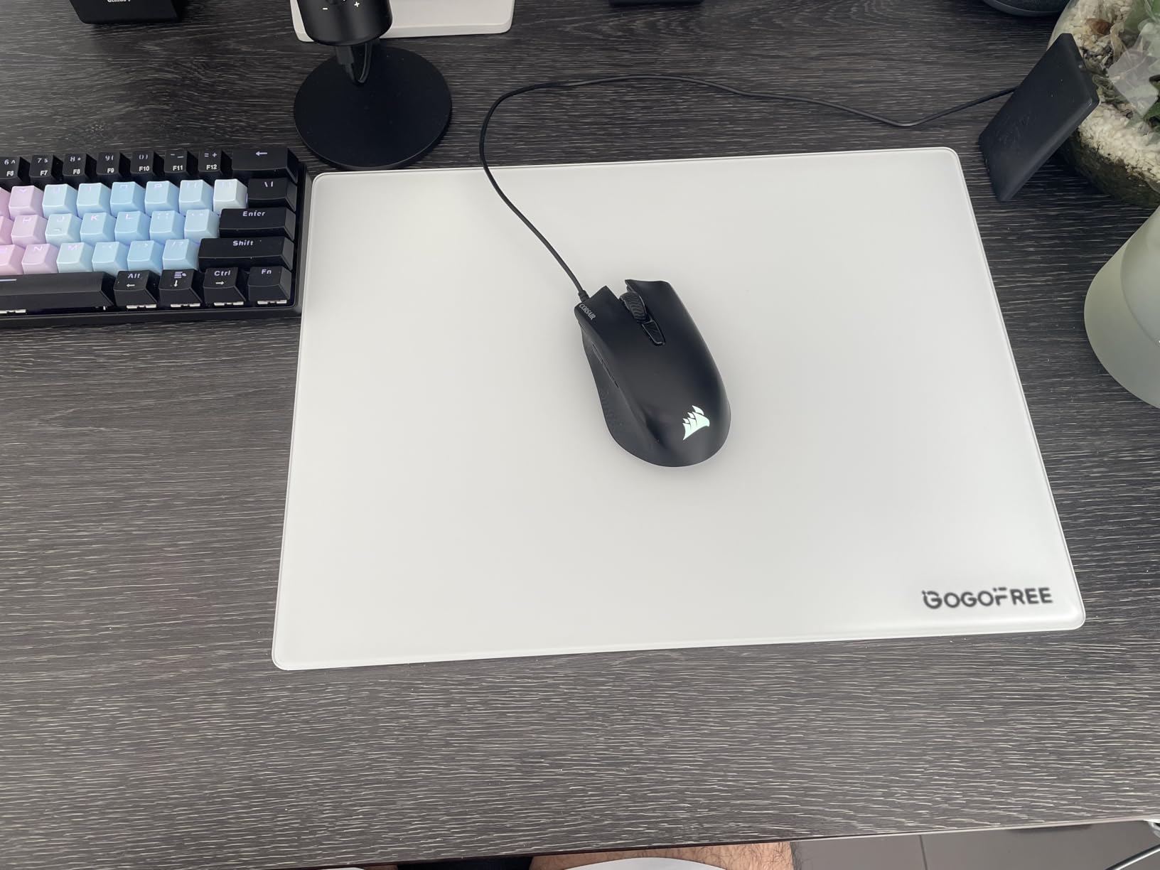 Glass Gaming Mouse Pad, Professional Esport Tempered Glass Mouse Pad Ultra-Smooth Micro-Etched Surface for Top Speed and Control, Hard Mousepad Black (XL 19.7'' L x 15.8'' W) customer photo 1