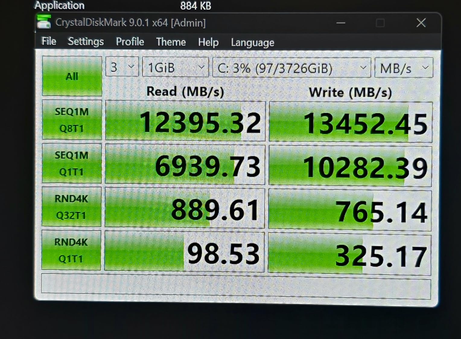 Crucial T710 PCIe Gen5 NVMe 1TB SSD - Heatsink, Up to 14,900 MB/s, Laptop & Desktop Compatible (PC), for Creatives and Hardcore Gamers, Solid State Drive, Includes 1Mo Adobe CC customer photo 2