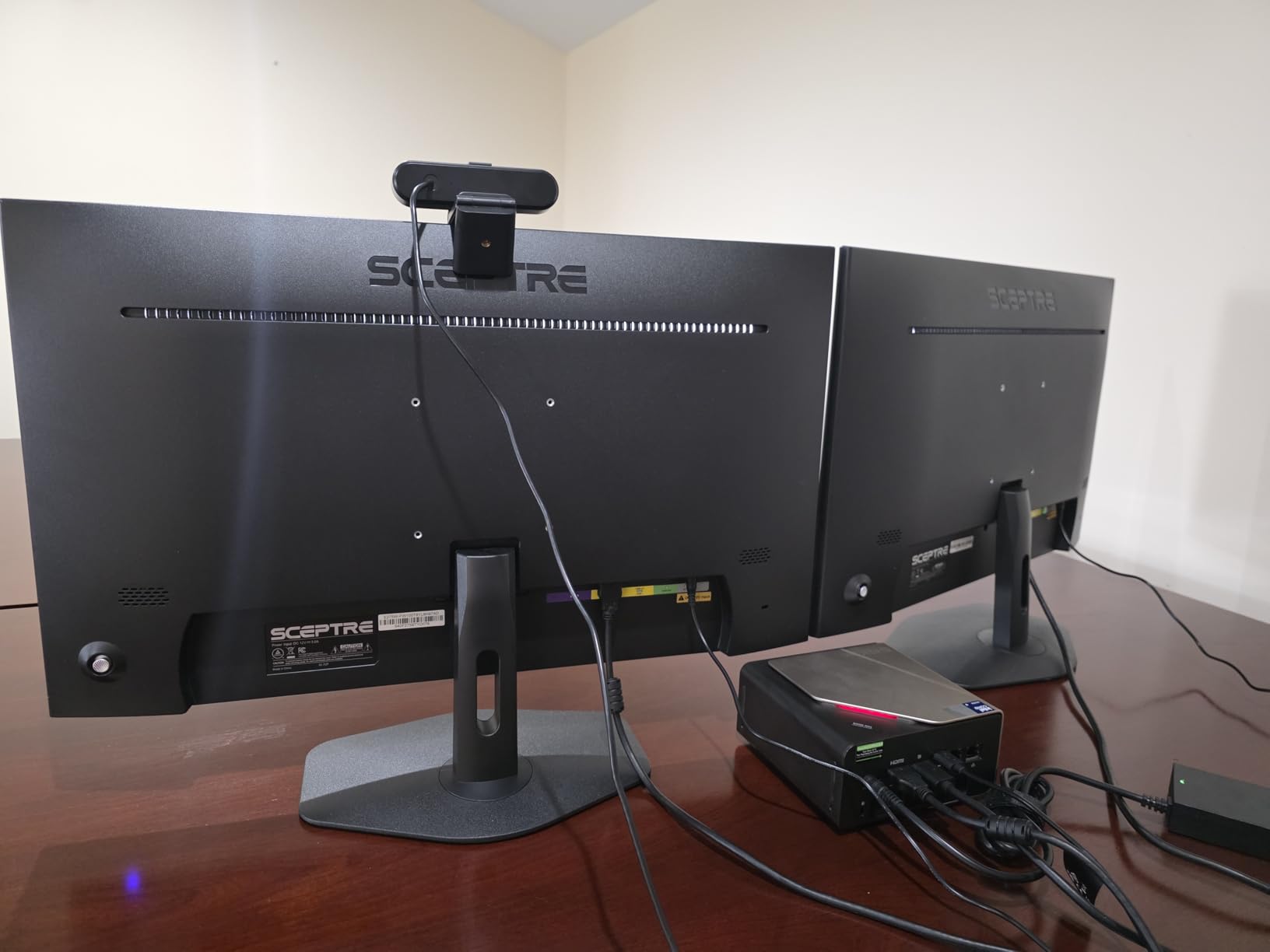 New! Sceptre Curved 30-inch Gaming Monitor 200+Hz FreeSync Build-in Speakers 2560 x 1080p HDMI DP Machine Black 2026 (C305B-200UN Series) customer photo 1