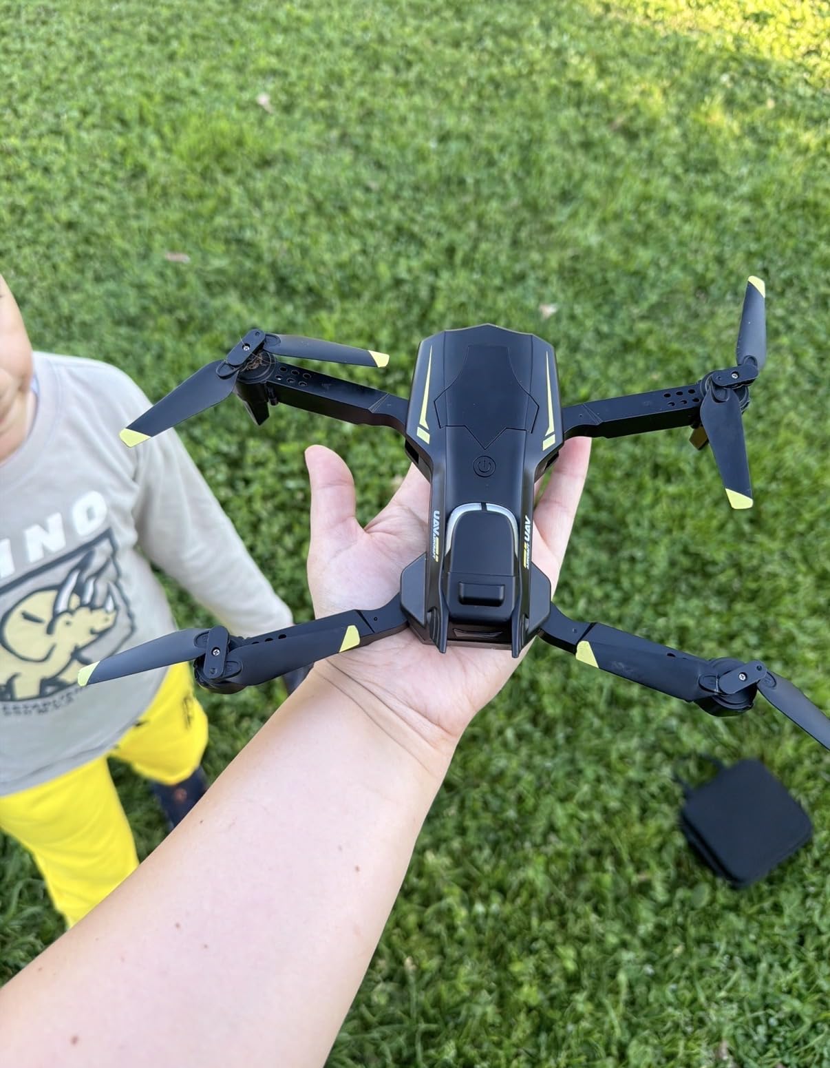 Drone with Camera, Dual 720HD, Drone for Kids with Cool Lights, Gestures Control, Vertical Shooting, Waypoint Flight, Gravity Control, 3D Flip, 3-Speeds, Drones for Adults, Beginners, Kids customer photo 2