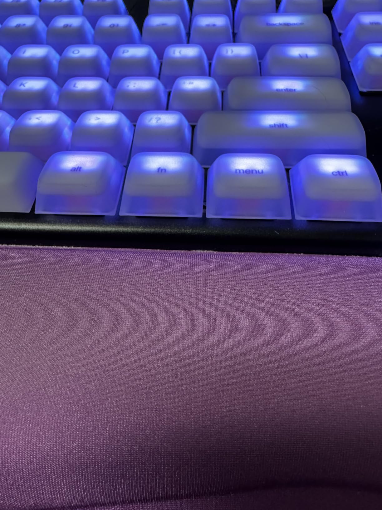 EPOMAKER AegisSil Keycap Set, Silicone Material, Cherry Profile, 113 Keys, 65%/75%/96%/Full Size, Custom Keyboard Keycaps Set for Cherry MX, Kailh, Outemu, Gateron Mechanical Gaming Keyboard (Pink) customer photo 2