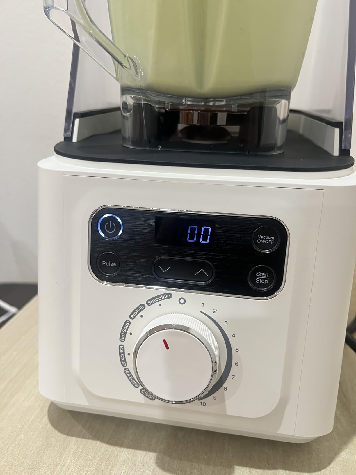 Professional Commercial Vacuum Blender with Quiet Shield, 2026 Upgraded 40000 RPM, 56oz Eastman Tritan Cup for Smoothie, Nut Milk, Hot Soup, Baby Food, Self-Clean, 5-Year Full Warranty customer photo 1