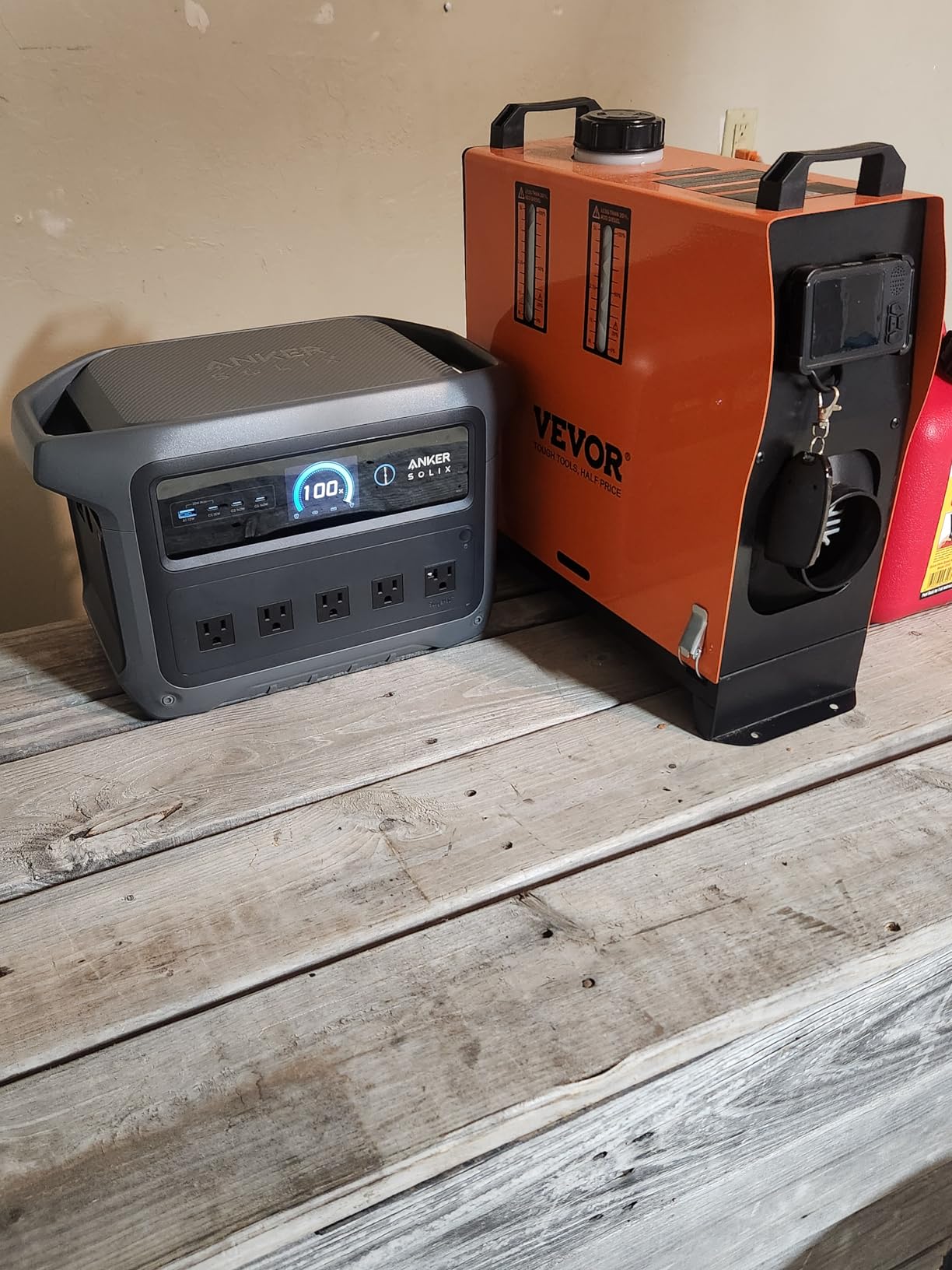 Anker SOLIX C1000 Gen 2 Portable Power Station, 2,000W (Peak 3,000W) Solar Generator, Full Charge in 49 Min, 1,024Wh LiFePO4 Battery for Home Backup, Power Outages, and Camping customer photo 1