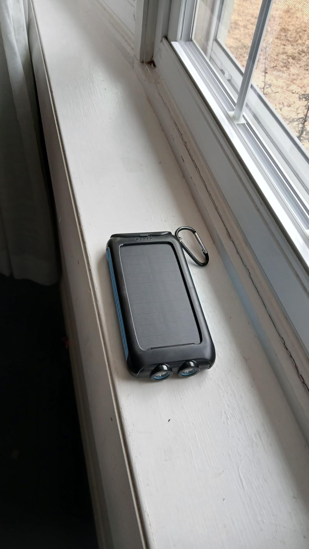 Solar Charger, 38800mAh Solar Power Bank, Waterproof External Backup Battery Power Pack with USB C Input/Output/LED Flashlights Compatible with iPhone, Samsung, iPad, Suitable for Outdoor, Camping customer photo 1