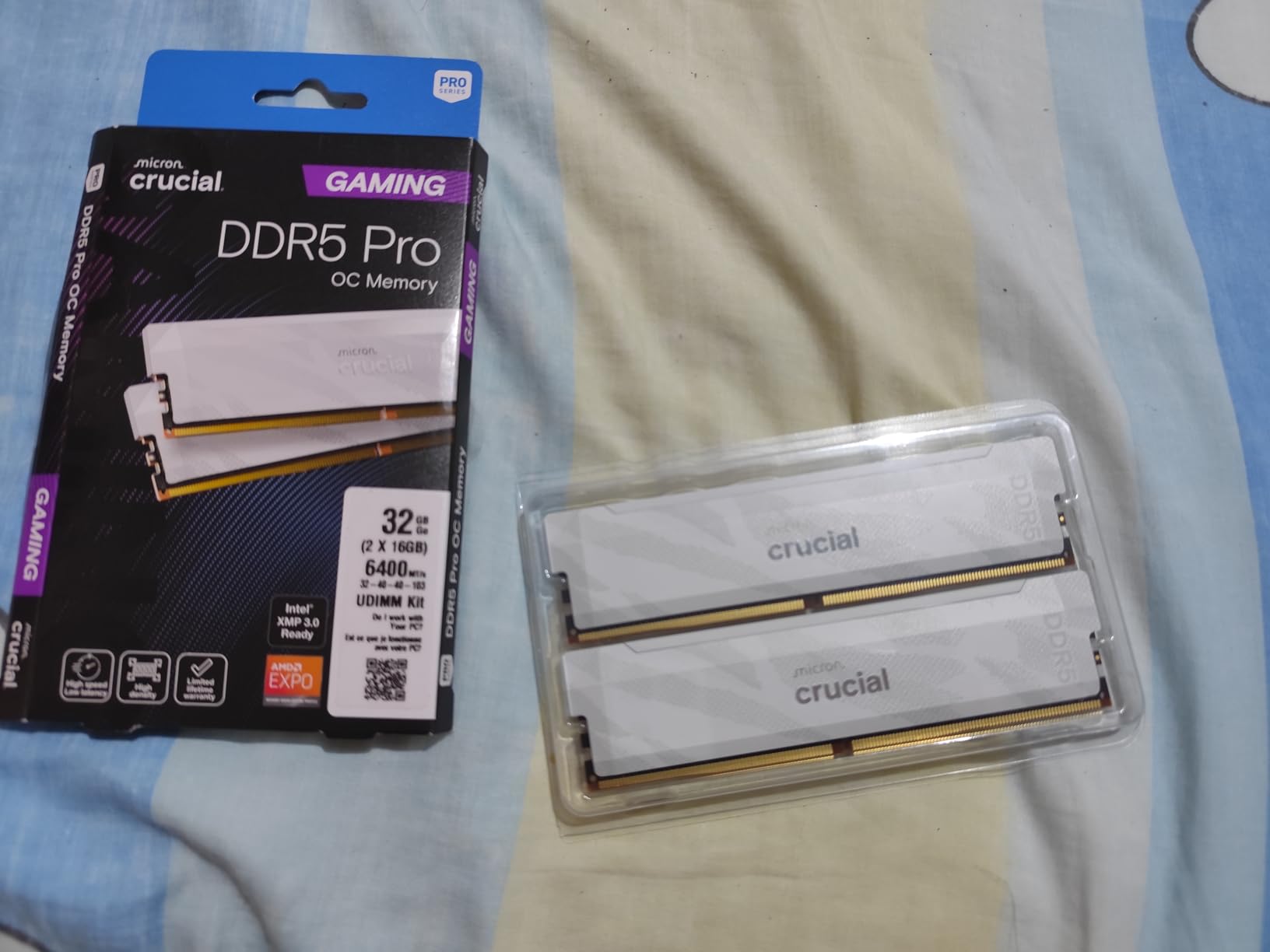 Crucial Pro DDR5 RAM 32GB Kit (2x16GB), 6400MHz CL32, Overclocking Desktop Gaming Memory, Intel XMP 3.0 & AMD Expo Compatible, Black customer photo 2