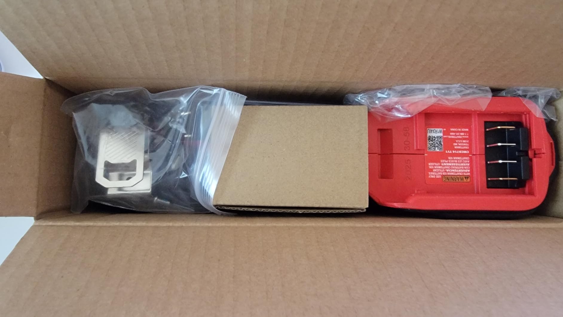 CRAFTSMAN V20 BRUSHLESS RP Compact Drill/Driver, Variable Speeed Trigger, Built In LED, Includes Battery and Charger (CMCD714D1) customer photo 2