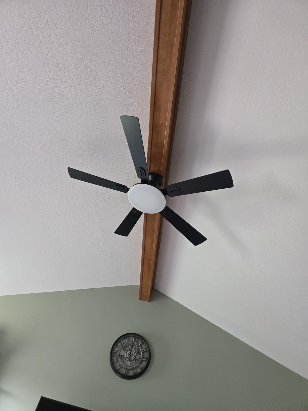 Amico Ceiling Fans with Lights, 52 inch Smart Ceiling Fan with Remote/APP/Alexa Control customer photo 1