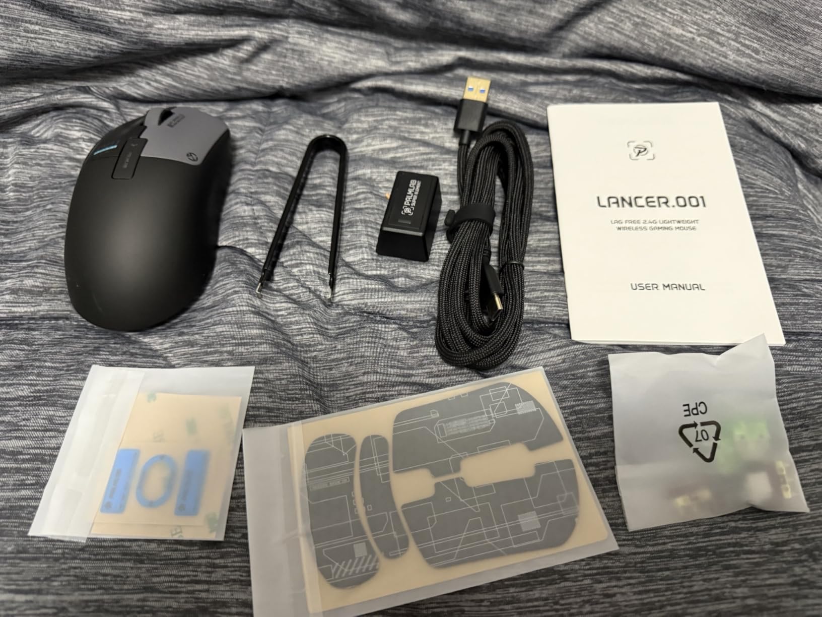 Lancer.001 PRO 8K Wireless Gaming Mouse, 65g Lightweight, Hot-Swappable Switches, PAW3950 Sensor with 32,000 DPI customer photo 2