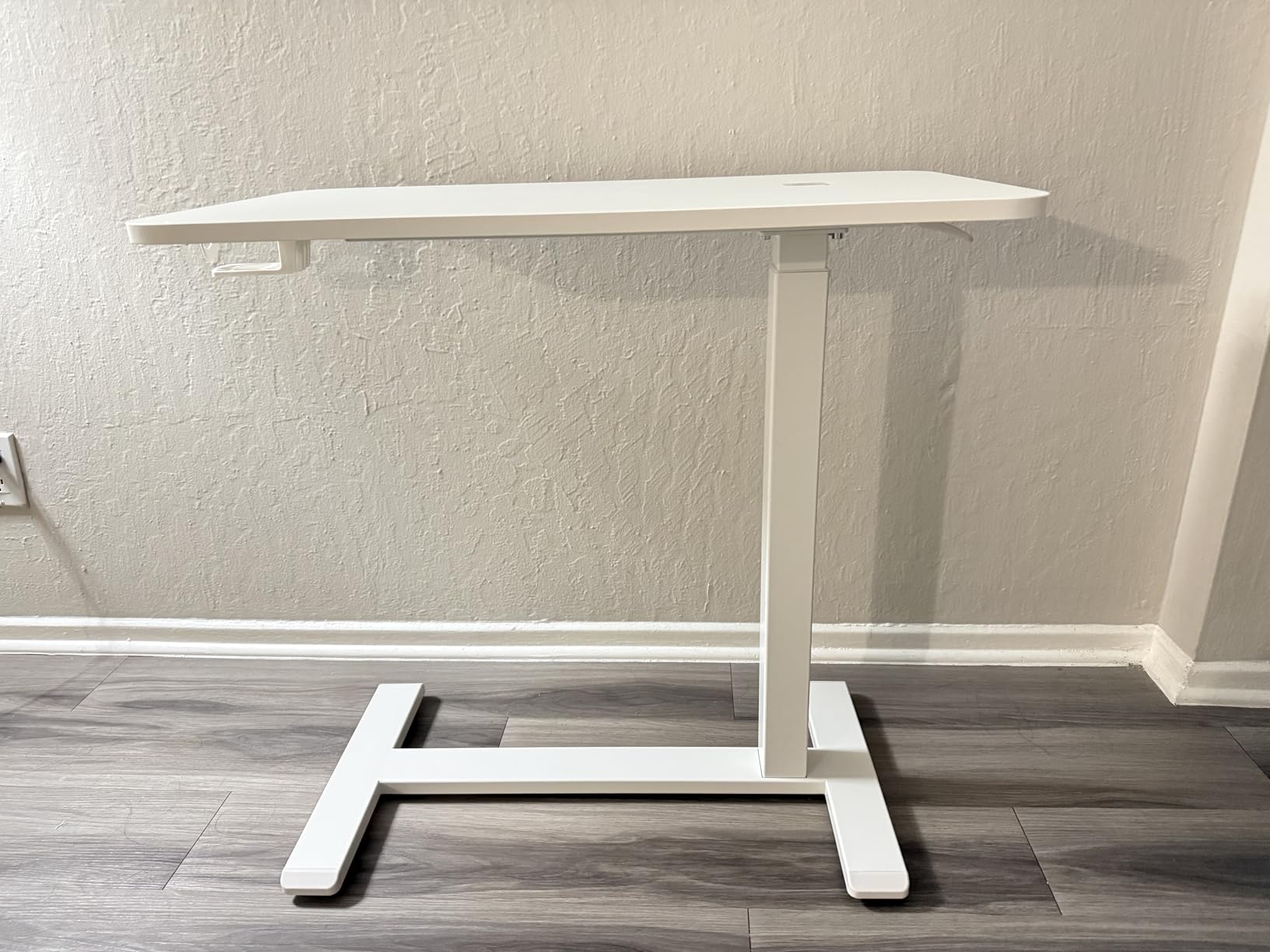 GTPLAYER Small Standing Desk with Wheels, Pneumatic Mobile Rolling Laptop Desk, Adjustable Height Overbed Bedside Table Computer Workstation for Home Office (28