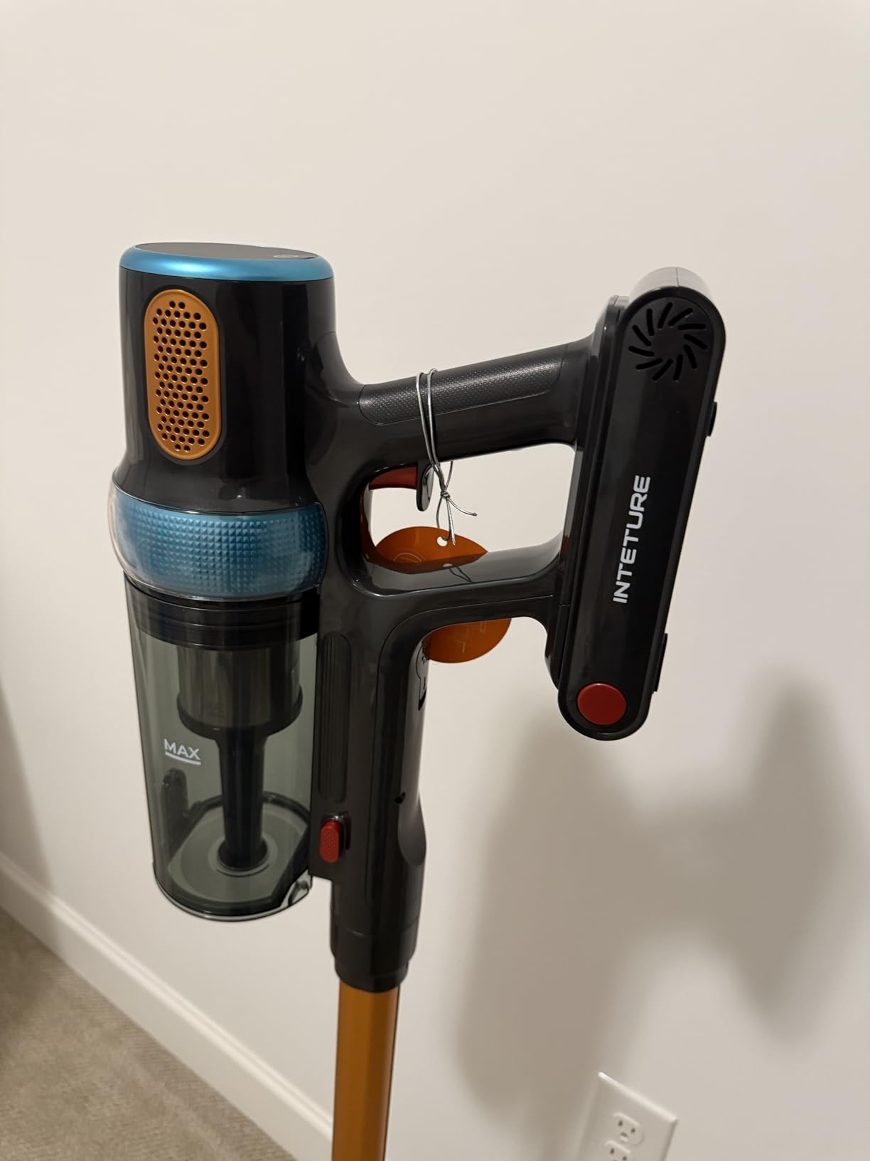 Cordless Vacuum Cleaner, 650W 55KPA 70Mins Vacuum Cleaners for Home, Upgraded Stick Vacuum with 3.3Ft Extendable Hose, LED Touch Screen, Wall Charging Station, Auto Mode for Carpet Pet Hair Hard Floor customer photo 1