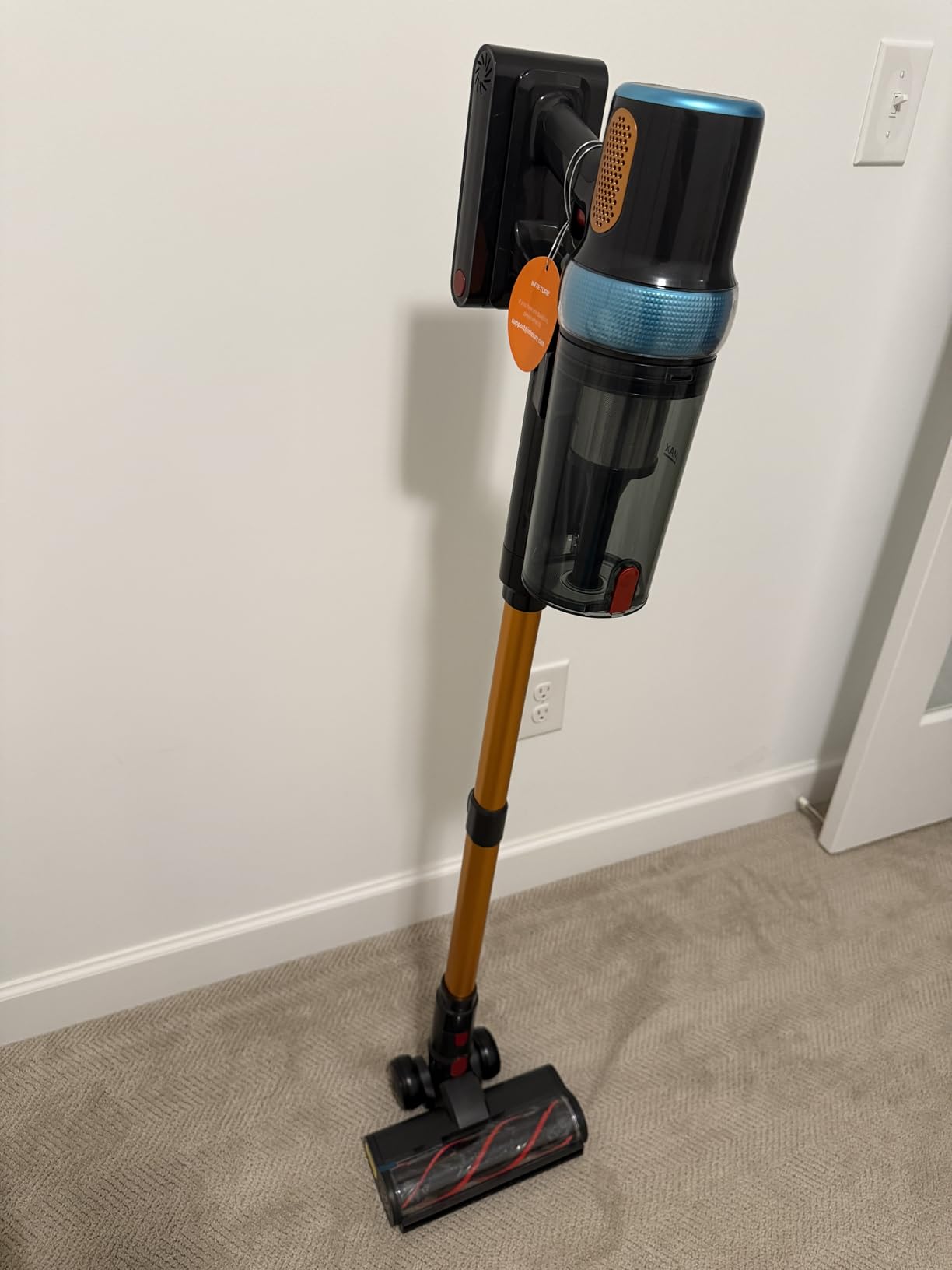 Cordless Vacuum Cleaner, 650W 55KPA 70Mins Vacuum Cleaners for Home, Upgraded Stick Vacuum with 3.3Ft Extendable Hose, LED Touch Screen, Wall Charging Station, Auto Mode for Carpet Pet Hair Hard Floor customer photo 2