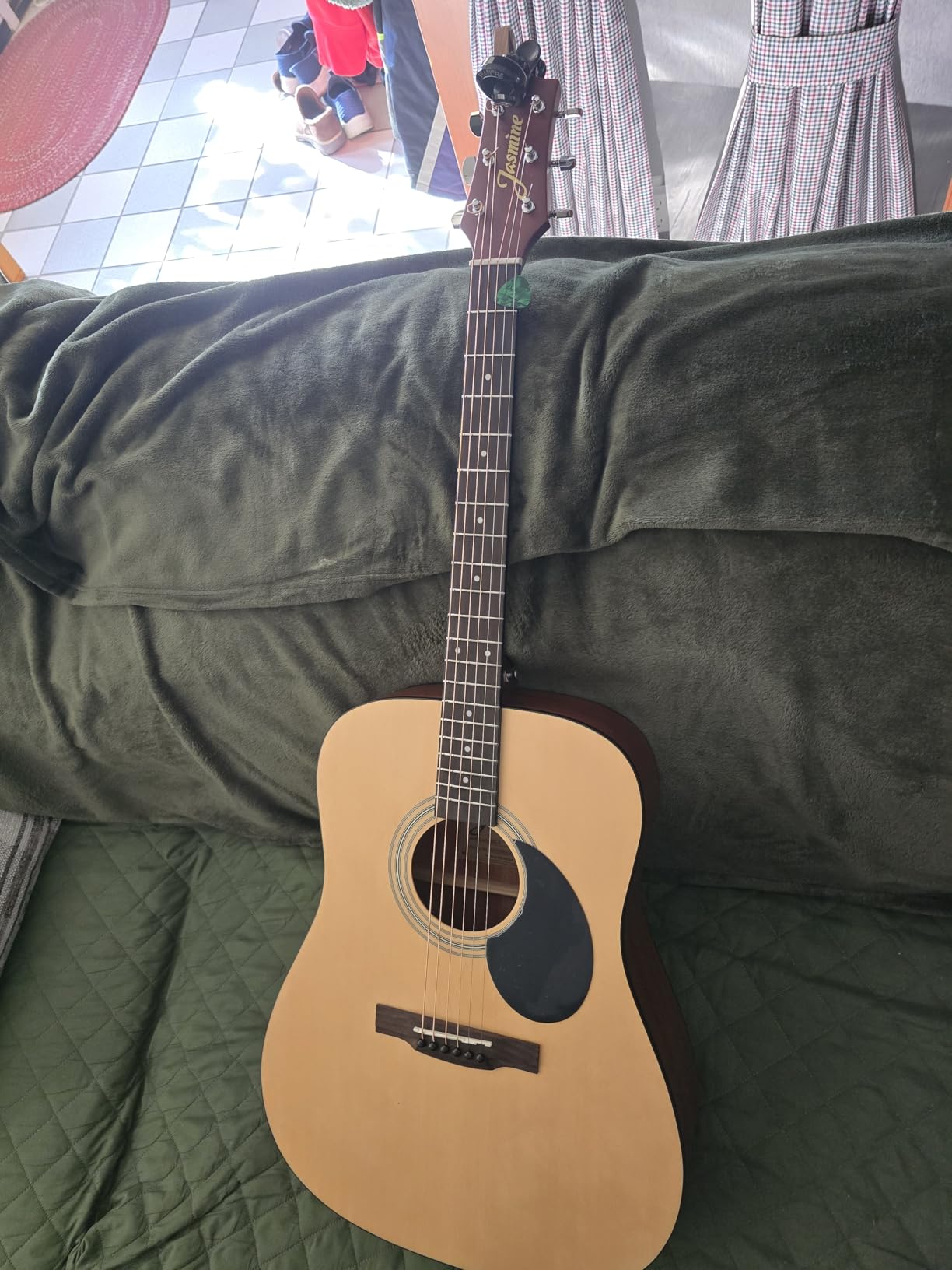 Jasmine S35 Dreadnought Acoustic Guitar, Rosewood Fingerboard, Advanced X Bracing - Full-Size Guitar for Beginners - Natural Finish customer photo 1