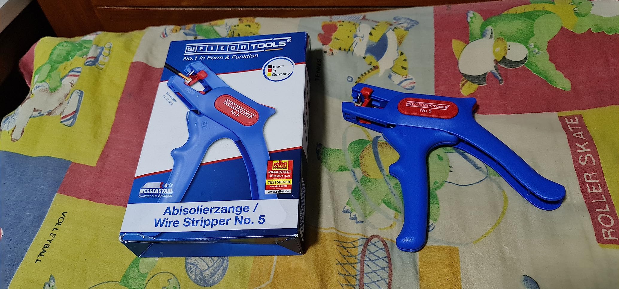 WEICON TOOLS Wire Stripper No. 5, automatic wire stripper 0.2-6 mm², wire stripper with side cutter up to 2 mm customer photo 1