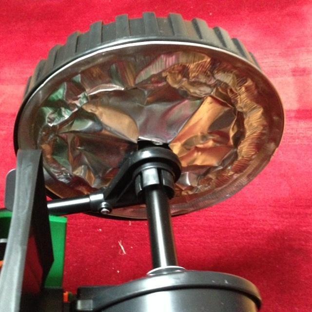Scotts Turf Builder EdgeGuard Mini Broadcast Spreader - for Lawn Fertilizer, Weed & Insect Control, Grass Seed customer photo 1