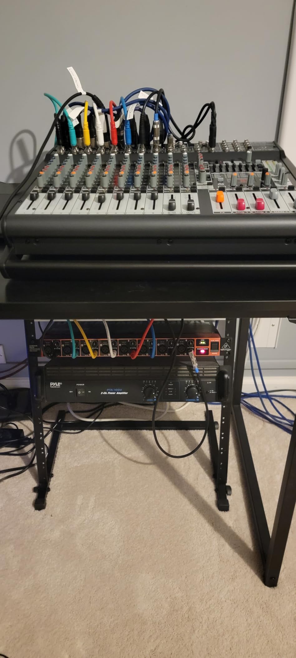 Behringer Europower PMP4000 Powered Mixer - 16 Channels, 1600 Watts customer photo 3