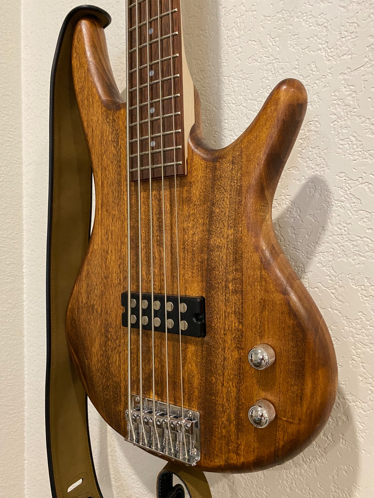Ibanez Gio SR GSR205 5-String Electric Bass - Black customer photo 2