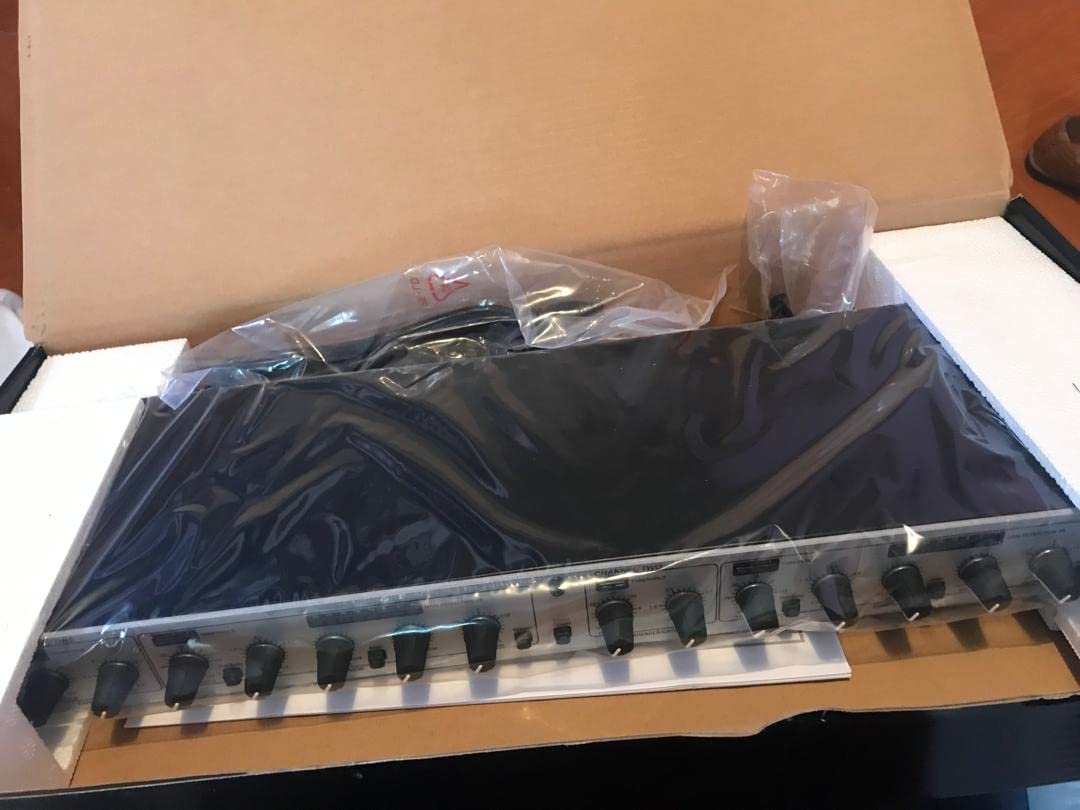 DBX 266xs Professional Audio Compressor/Gate Dynamic Effects Processor with Sidechain Insert customer photo 1