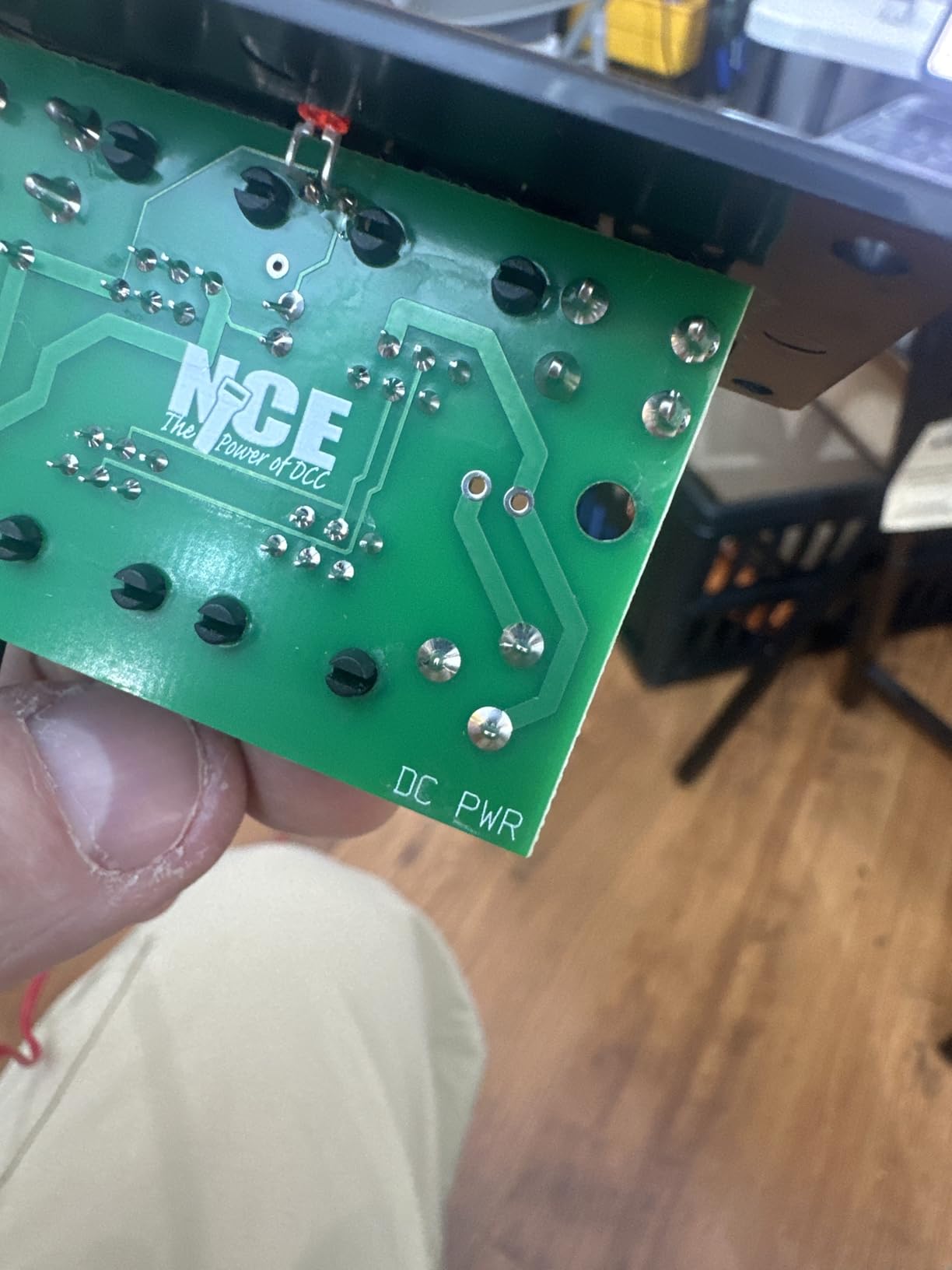 NCE Power Cab DCC Starter Set NCE5240025 customer photo 4