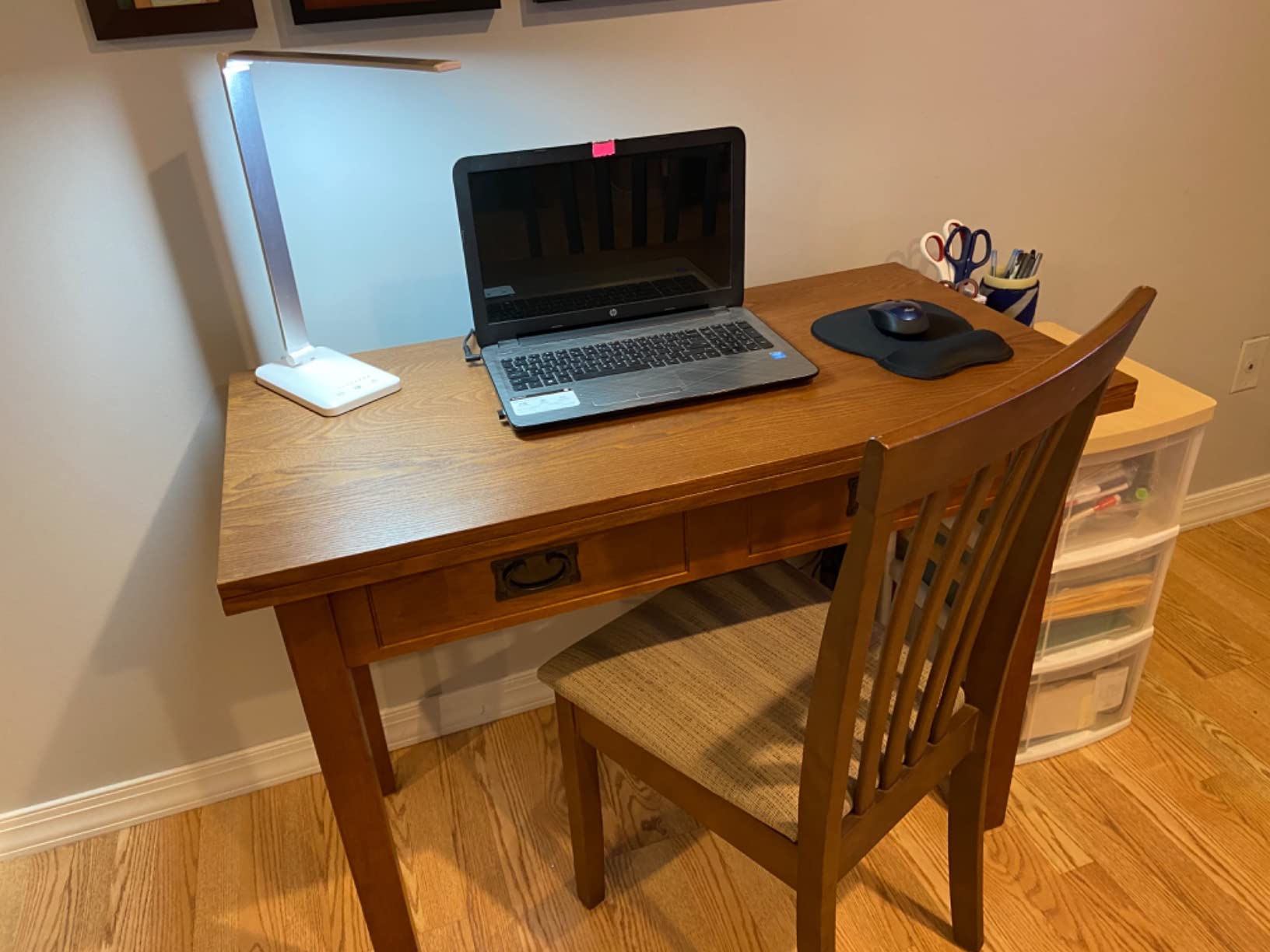 MECO Stakmore Solid Wood Traditional Expanding Dining Game Table Console with Veneer Top Surface and Hidden Supportive Extra Leg, Oak Frame customer photo 1