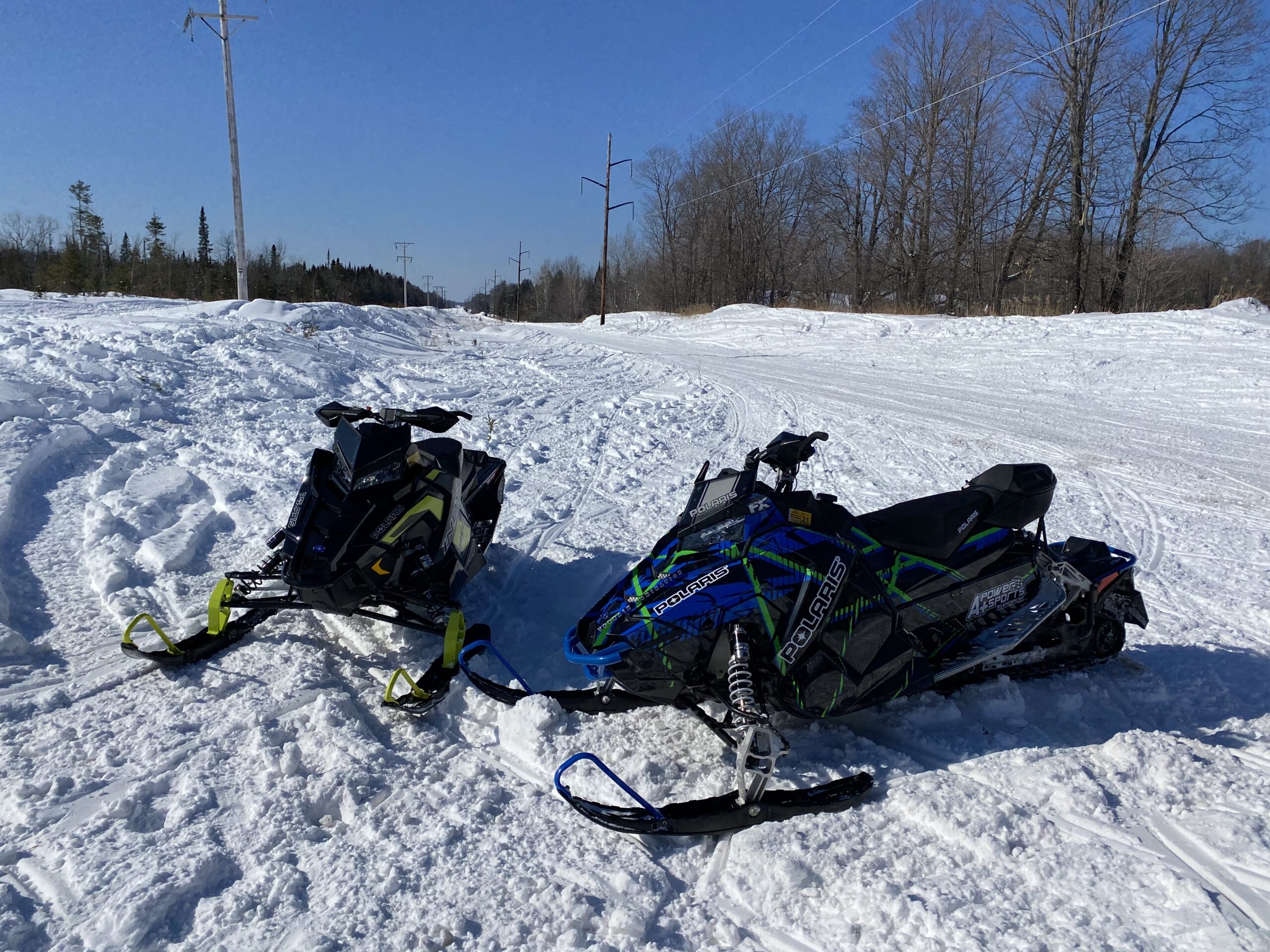 Polaris Snowmobile Low Windshield with Striped Logo - 2880385 customer photo 3