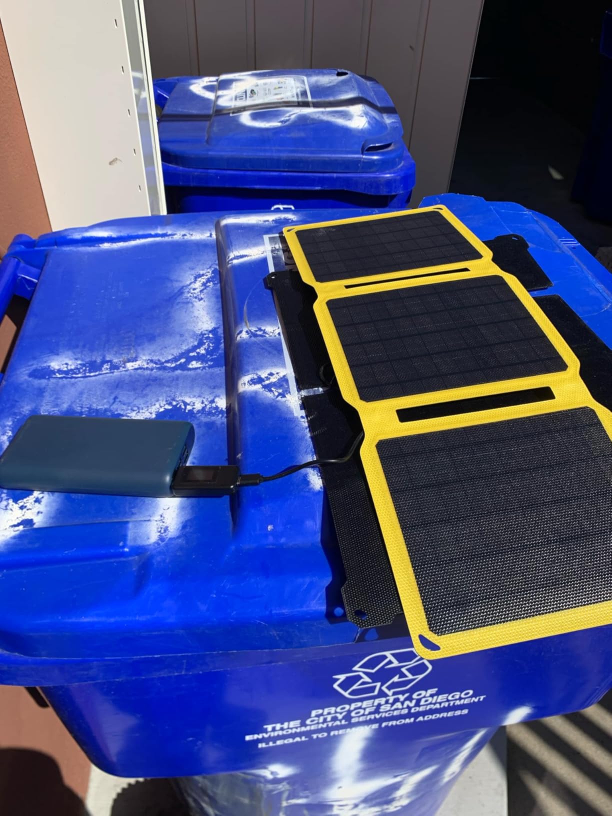 SunJack 15 Watt Foldable Solar Panel, ETFE Monocrystalline Portable Solar Panel with USB-C and USB-A, IP67 Waterproof customer photo 2