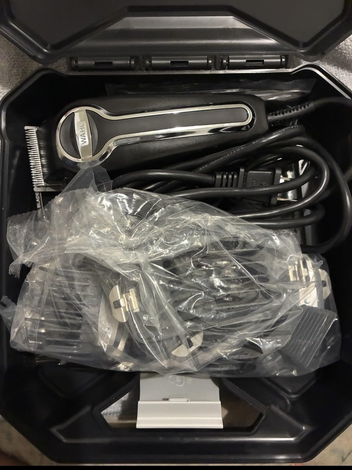 Wahl USA Elite Pro High-Performance Corded Home Haircut & Grooming Kit for Men - Electric Hair Clipper - Model 3029684 customer photo 1