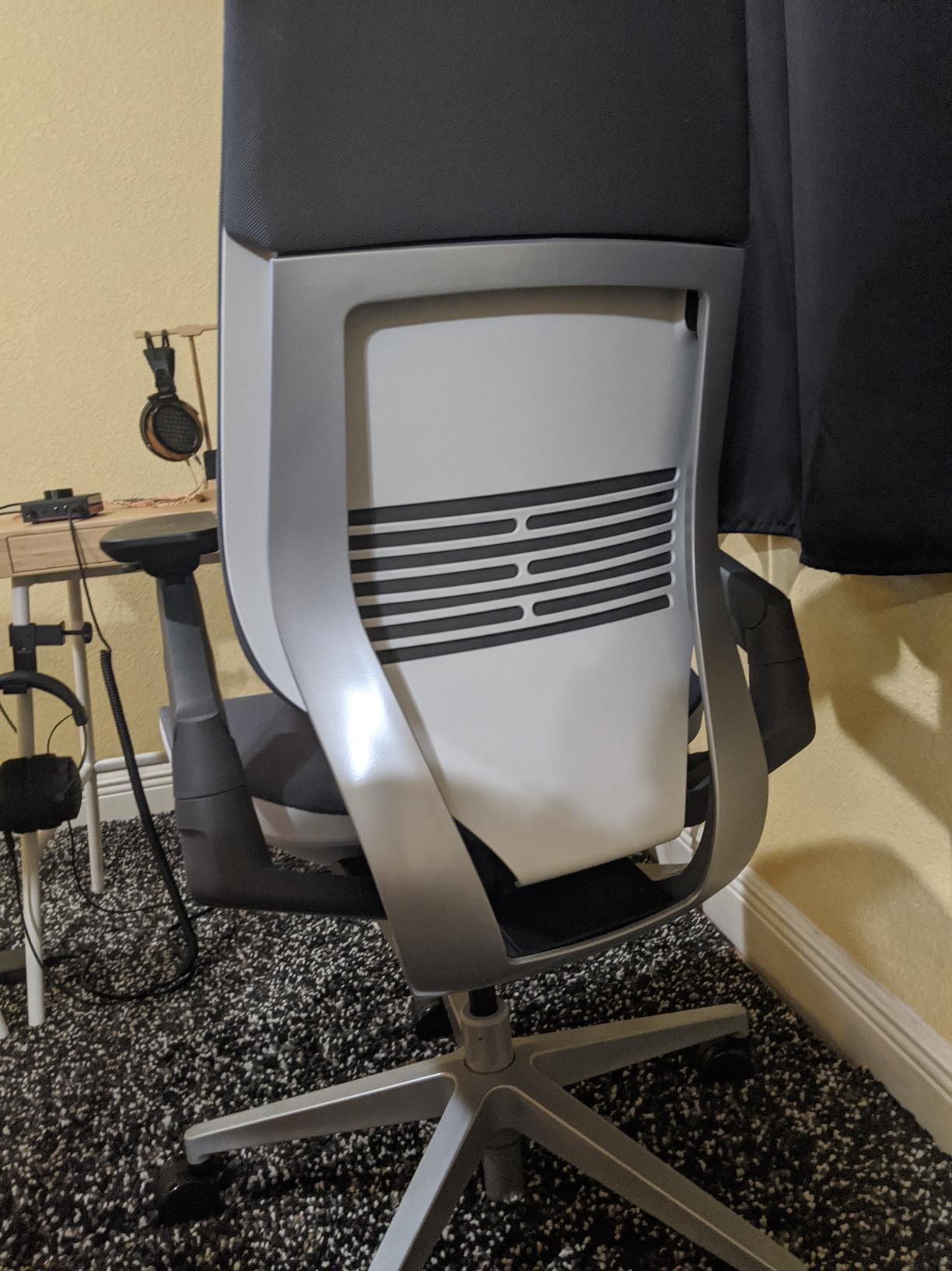 Steelcase Gesture Office Chair Ergonomic Work Chair with 360-Degree Arms customer photo 2