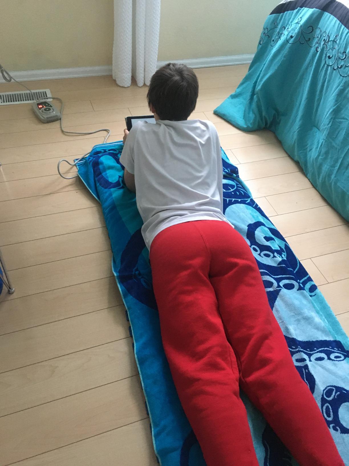 PEMF Far Infrared Heating Pad - Professional Biomat for Pain Relief and Healing - Pulsed Electromagnetic Field Therapy - Full Body Mat Auto Shut Off - Amethyst, Tourmaline and Obsidian Gemstones customer photo 2