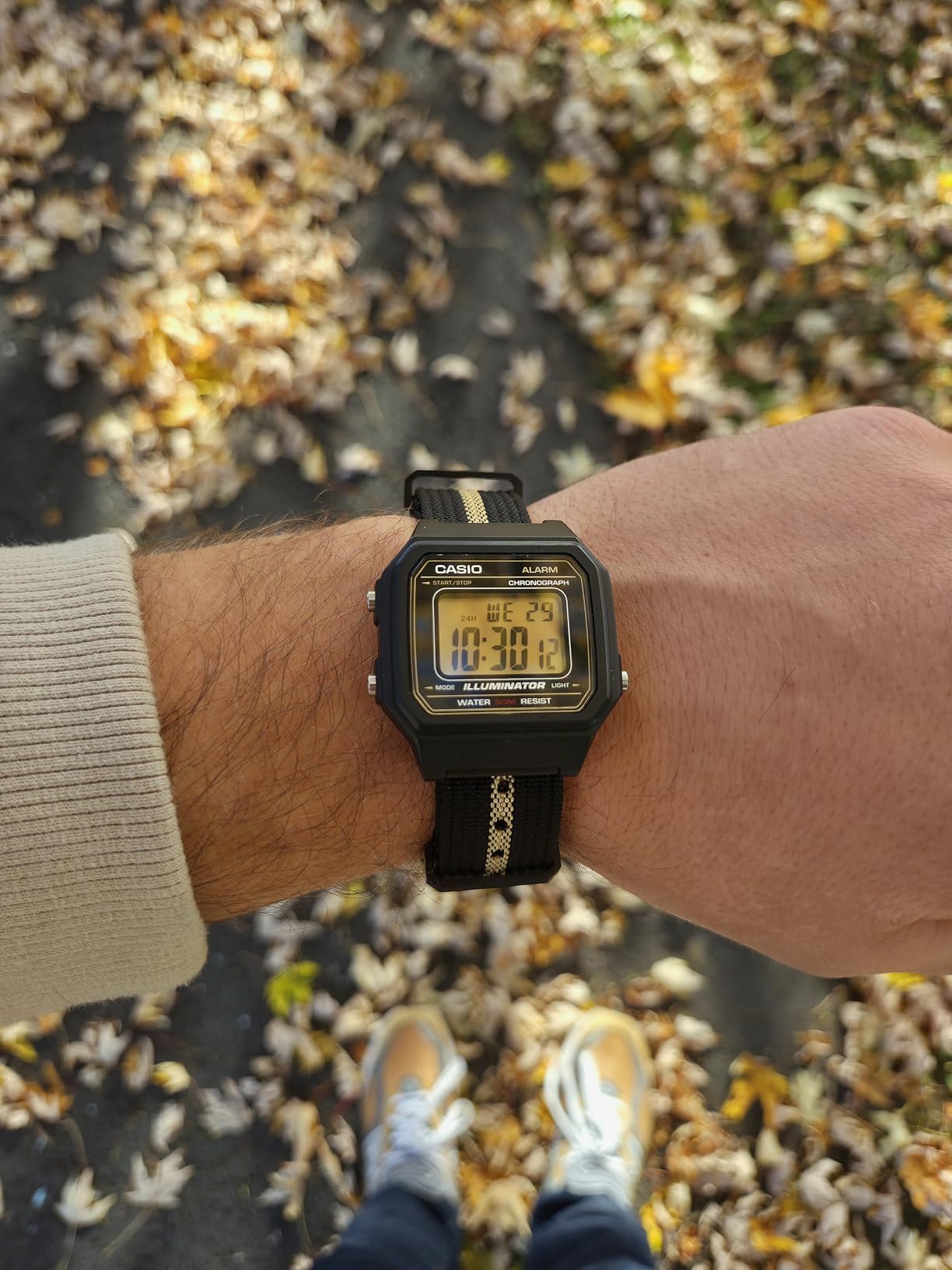 Casio W217H Series | Men's Digital Watch | 50M WR | 1/100 Second Stopwatch | LED Backlight | Countdown Timer | 100 SEC Chronograph | Daily Alarm | Hourly Time Signal | 7 Year Battery customer photo 1