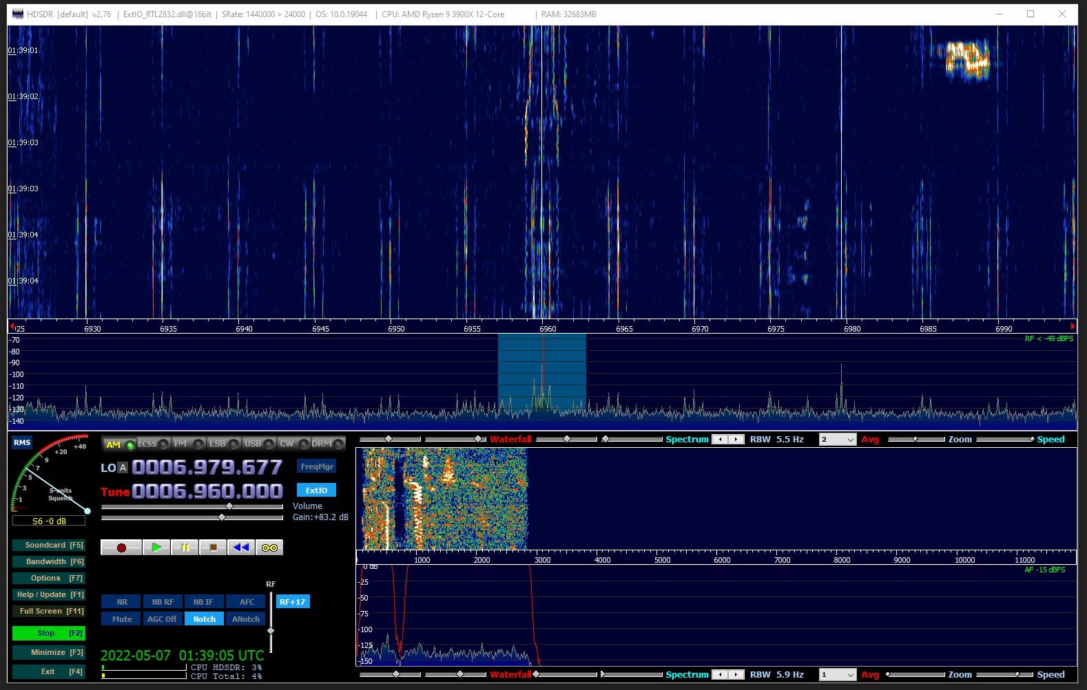 V3 R860 RTL2832U 1PPM TCXO HF Bias Tee SMA Software Defined Radio with Dipole Antenna Kit customer photo 3