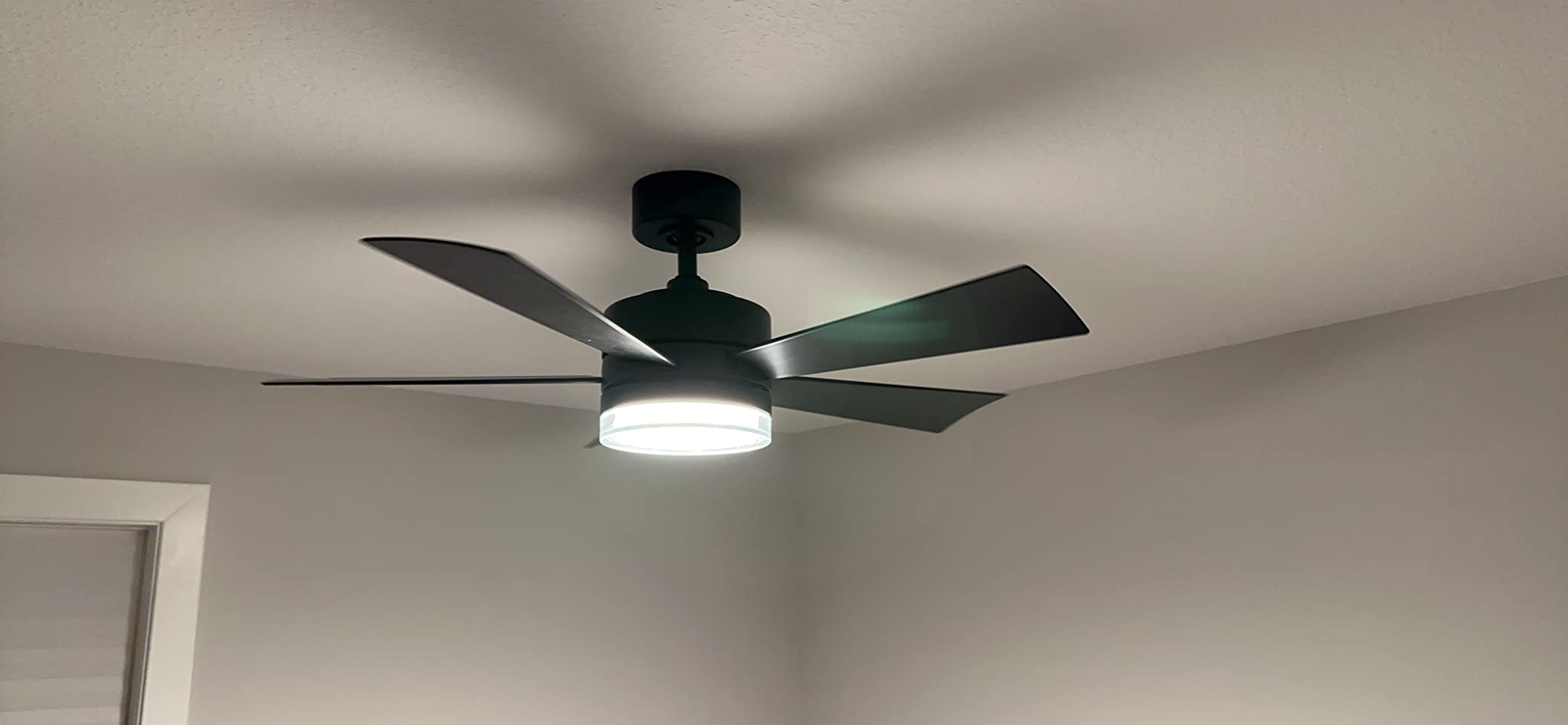 Modern Forms Wynd Smart Indoor and Outdoor 5-Blade Ceiling Fan 52in Bronze with 3000K LED Light Kit customer photo 1