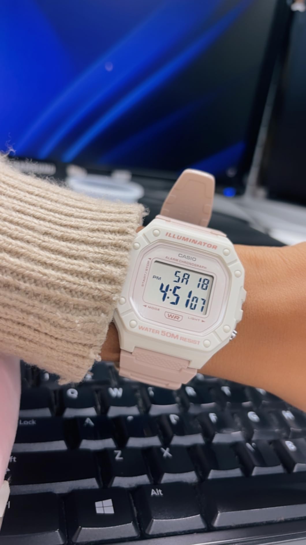 Casio W218H Series | Men's Digital Watch | 50M WR | 1/100 Second Stopwatch | 100 SEC Chronograph | LED Backlight | Countdown Timer | Daily Alarm | Hourly Time Signal | 7 Year Battery customer photo 1