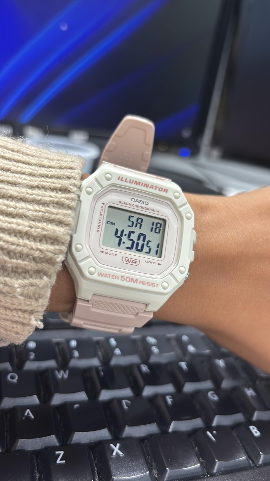 Casio W218H Series | Men's Digital Watch | 50M WR | 1/100 Second Stopwatch | 100 SEC Chronograph | LED Backlight | Countdown Timer | Daily Alarm | Hourly Time Signal | 7 Year Battery customer photo 2