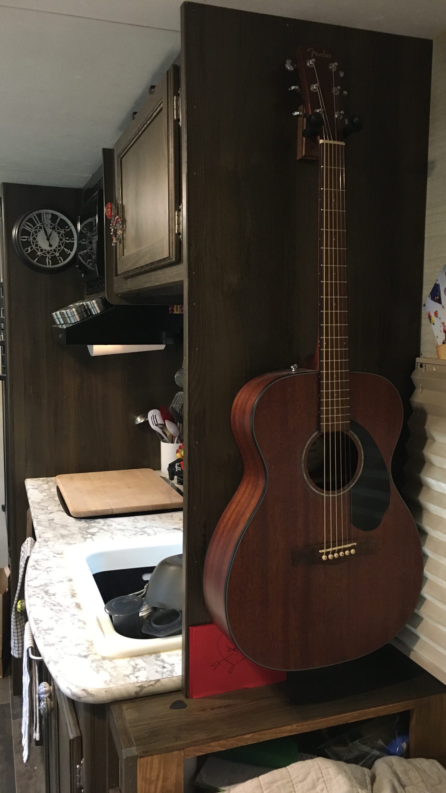 Fender CC-60S All-Mahogany Concert V2 Pack Acoustic Guitar, with 2-Year Warranty, Natural, with Gig Bag and Accessories customer photo 2