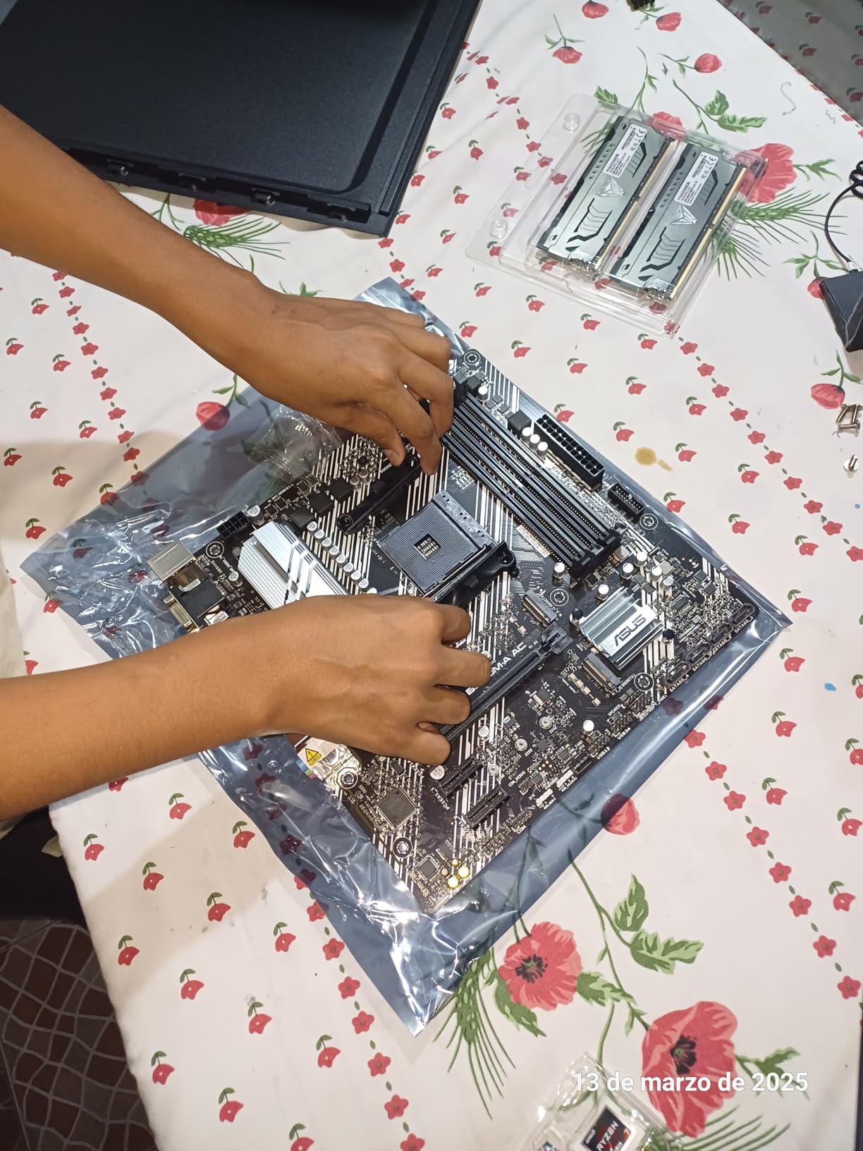 ASUS Prime B550M-A AC AMD AM4 (3rd Gen Ryzen) Micro ATX Motherboard (PCIe 4.0, WiFi, ECC Memory, 1Gb LAN, HDMI 2.1/D-Sub, 4K@60HZ, Addressable Gen 2 RGB Header and Aura Sync) customer photo 2
