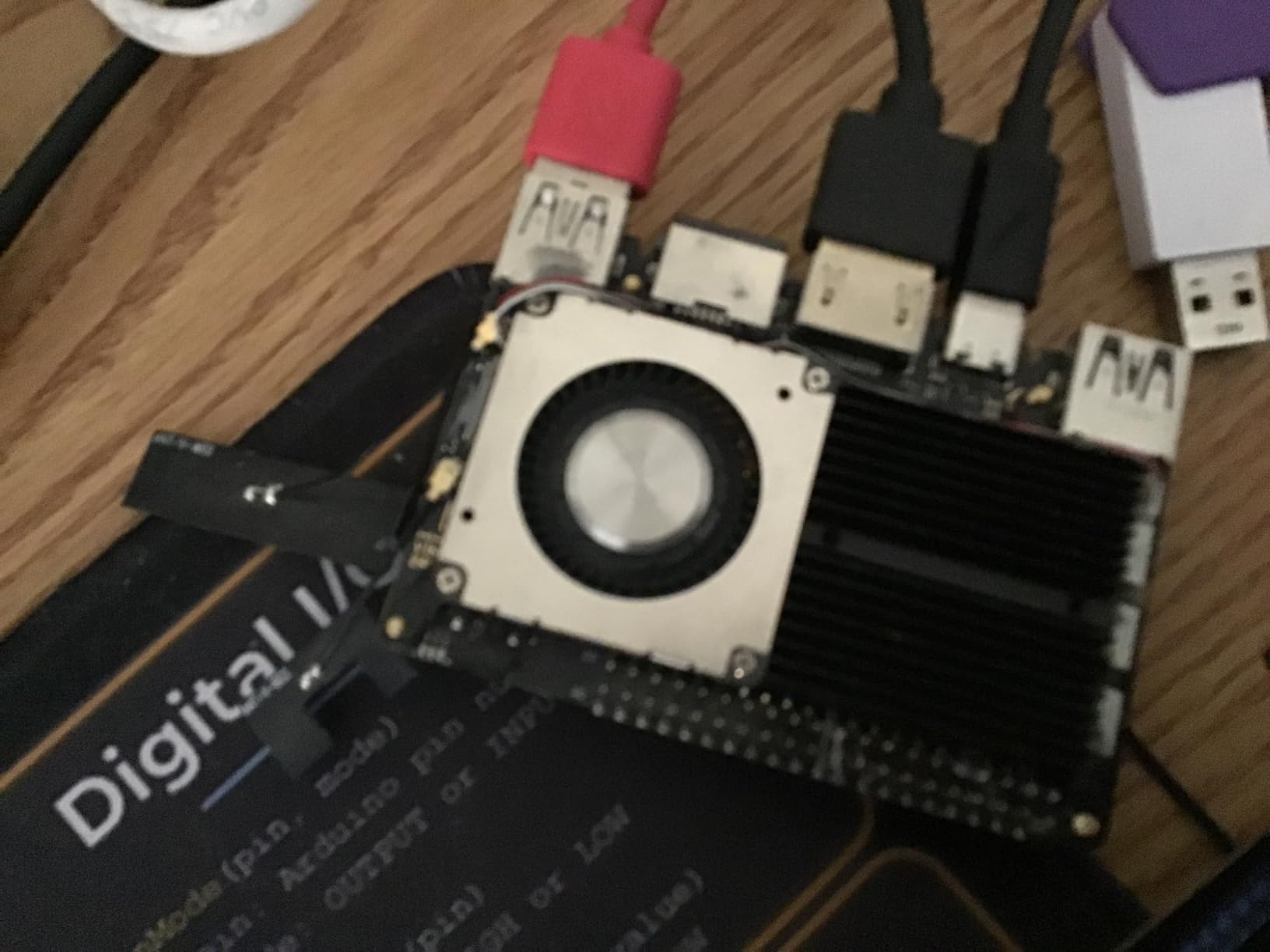 Khadas Single Board Computer, VIM3 Basic Amlogic A311D, Faster CPU, Neural Processing Unit for A.I. Switchable PCIe and USB 3.0, Dual Independent Displays, Dual Cameras (2+16GB) customer photo 1