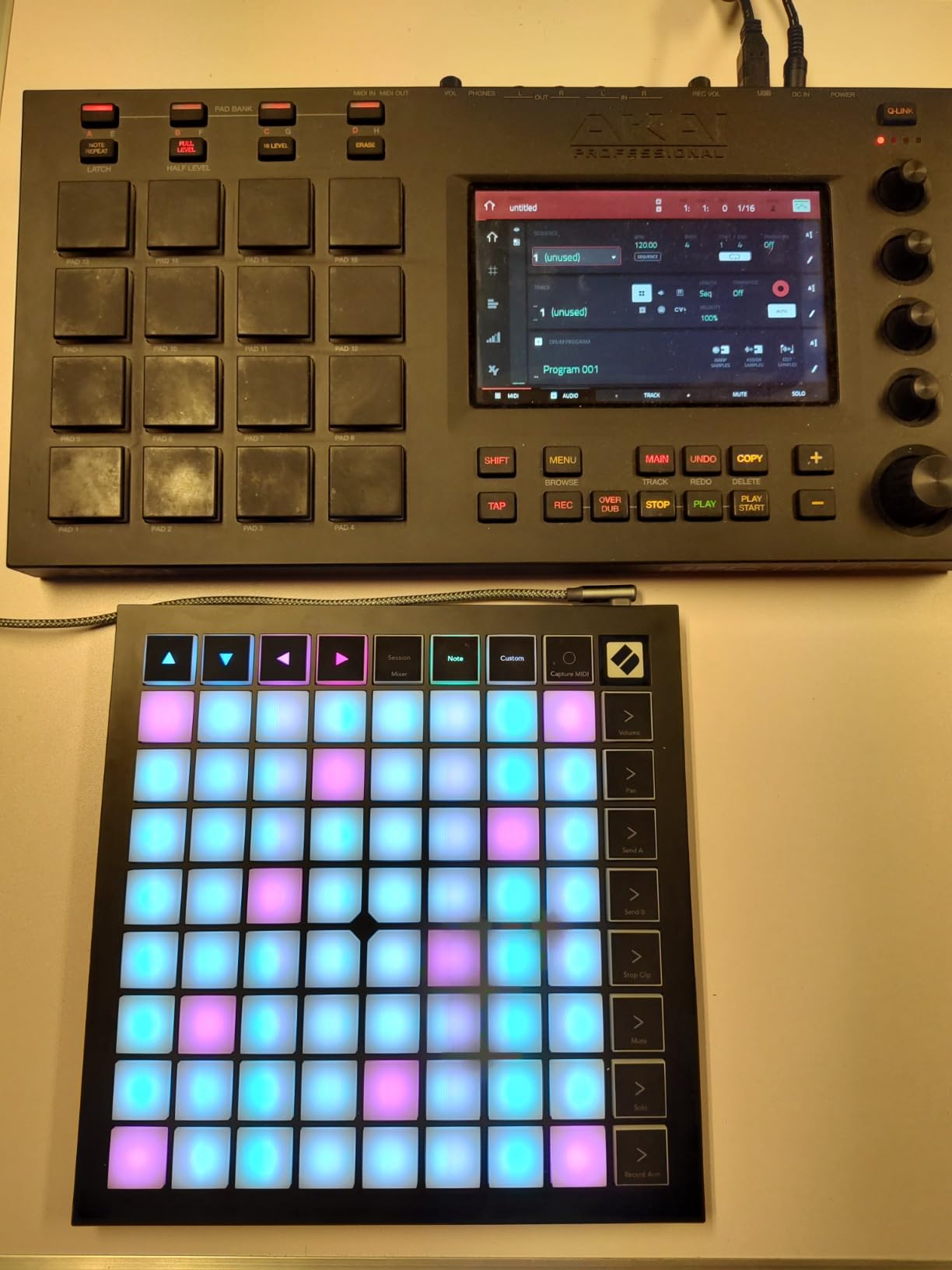 Novation Launchpad X MIDI Grid Controller for Ableton Live/Logic Pro - Easy Controls, Dynamic Note Playing, Scale Modes customer photo 1