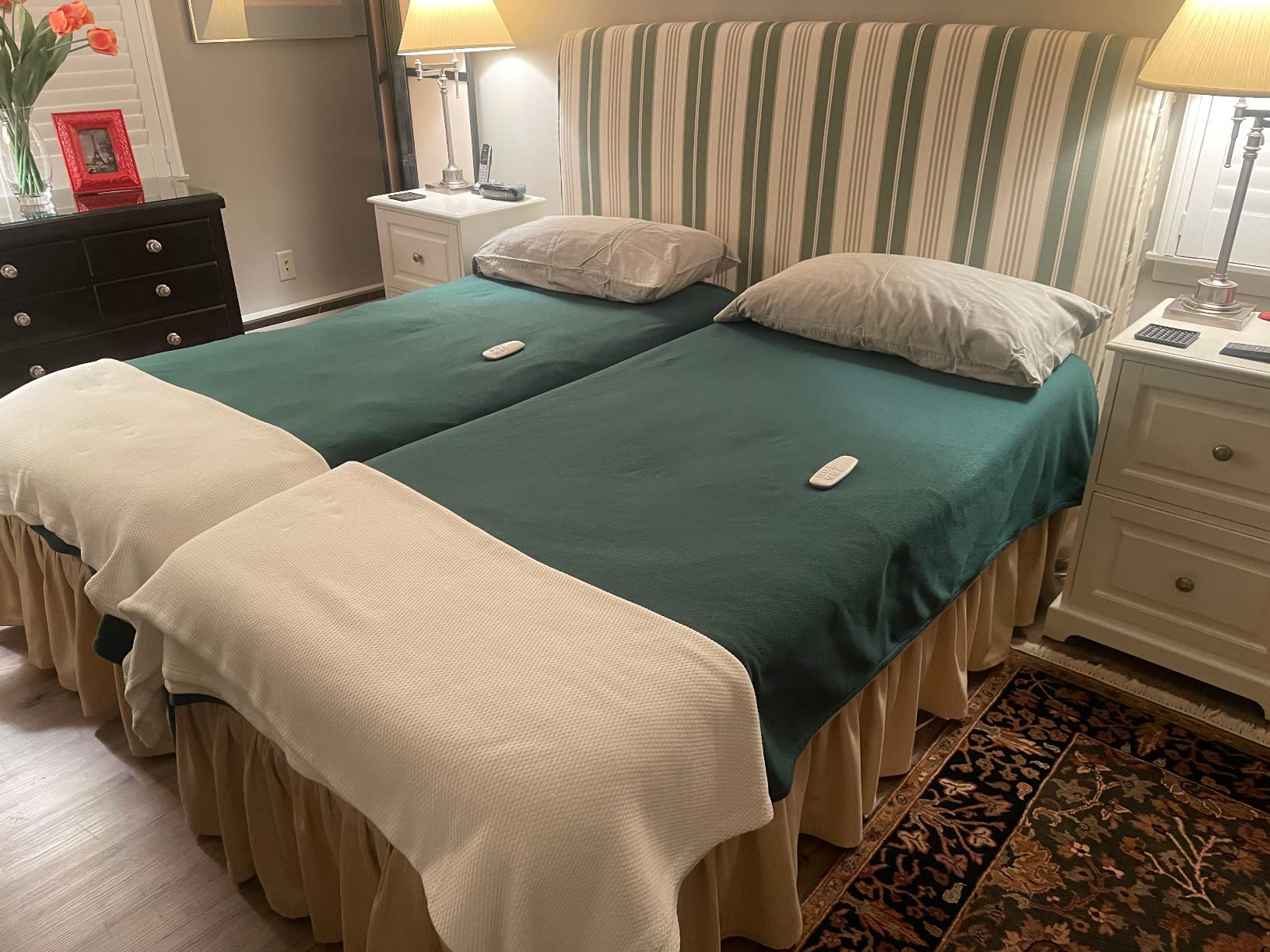 Lucid L600 Adjustable Bed Frame - Zero Gravity - Massage - App, Queen customer photo 2
